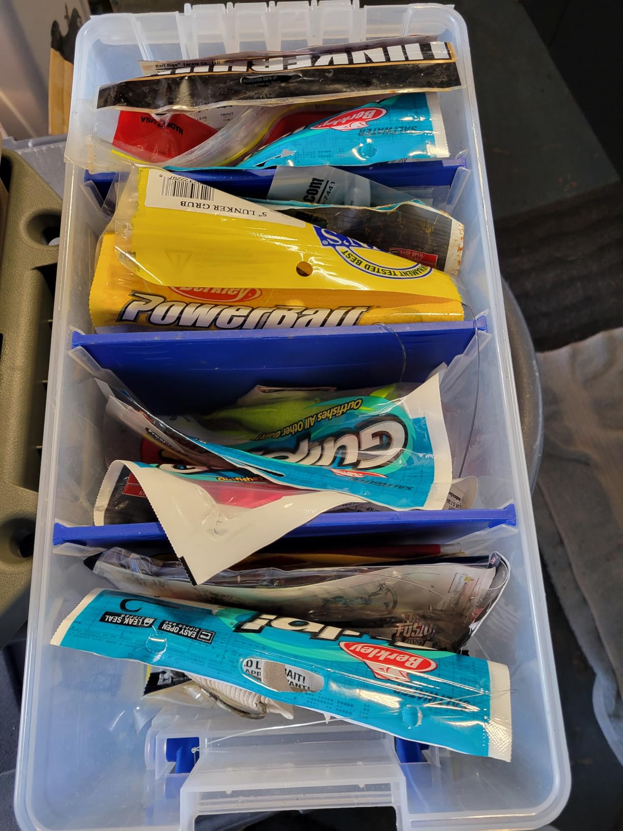Flambeau Outdoors Super Half Satchel Soft Bait Organizer, Zerust, Clear customer photo 1