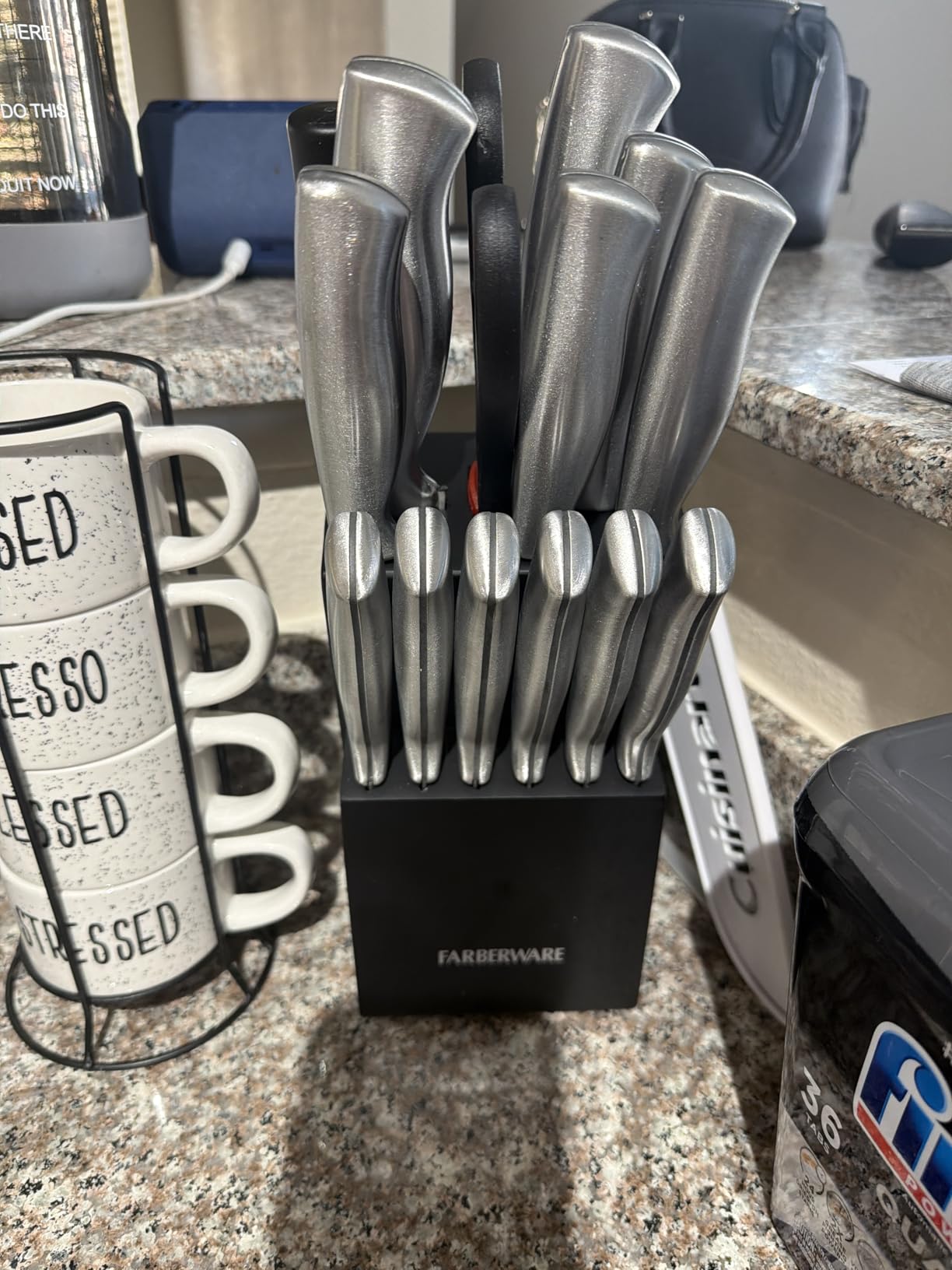 Farberware 15-Piece Kitchen Knife Set, High-Carbon Stainless Steel Blades with Wood Block, Steak Knives, Sharpening Tool & All-Purpose Shears, Razor Sharp, Ergonomic Stainless Steel Handles customer photo 2