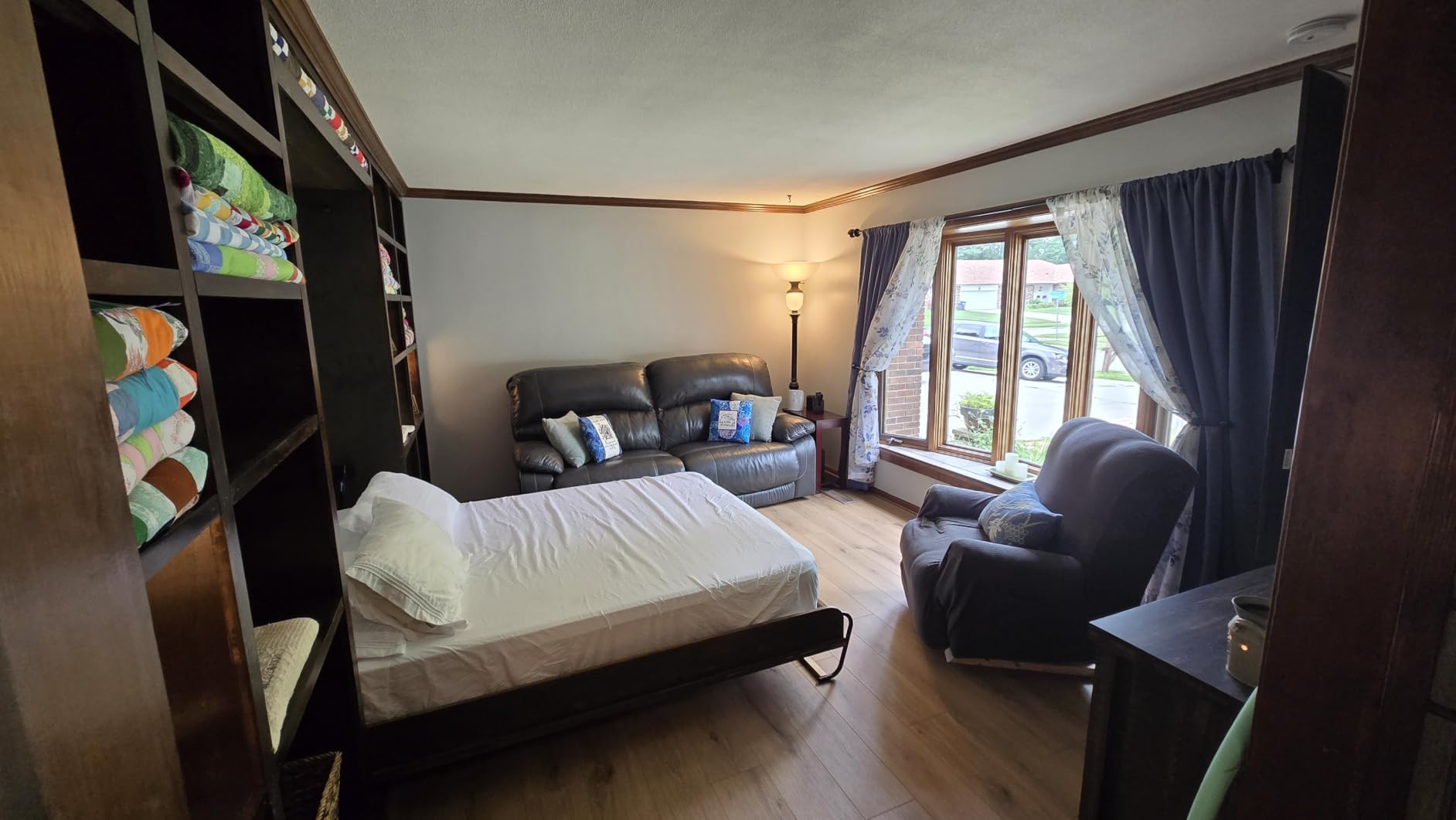 Twin Size Deluxe Murphy Bed Kit, Horizontal customer photo 1
