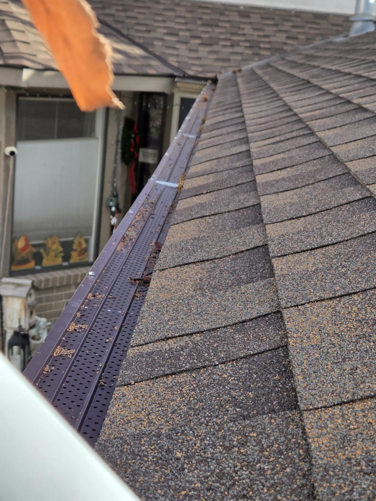 FlowGuard Gutter Guard, USA Made Professional DIY 5 Inch 50-Year Gutter Cover Leaf Protection System - White - Aluminum - 102 Feet - by FlexxPoint customer photo 2