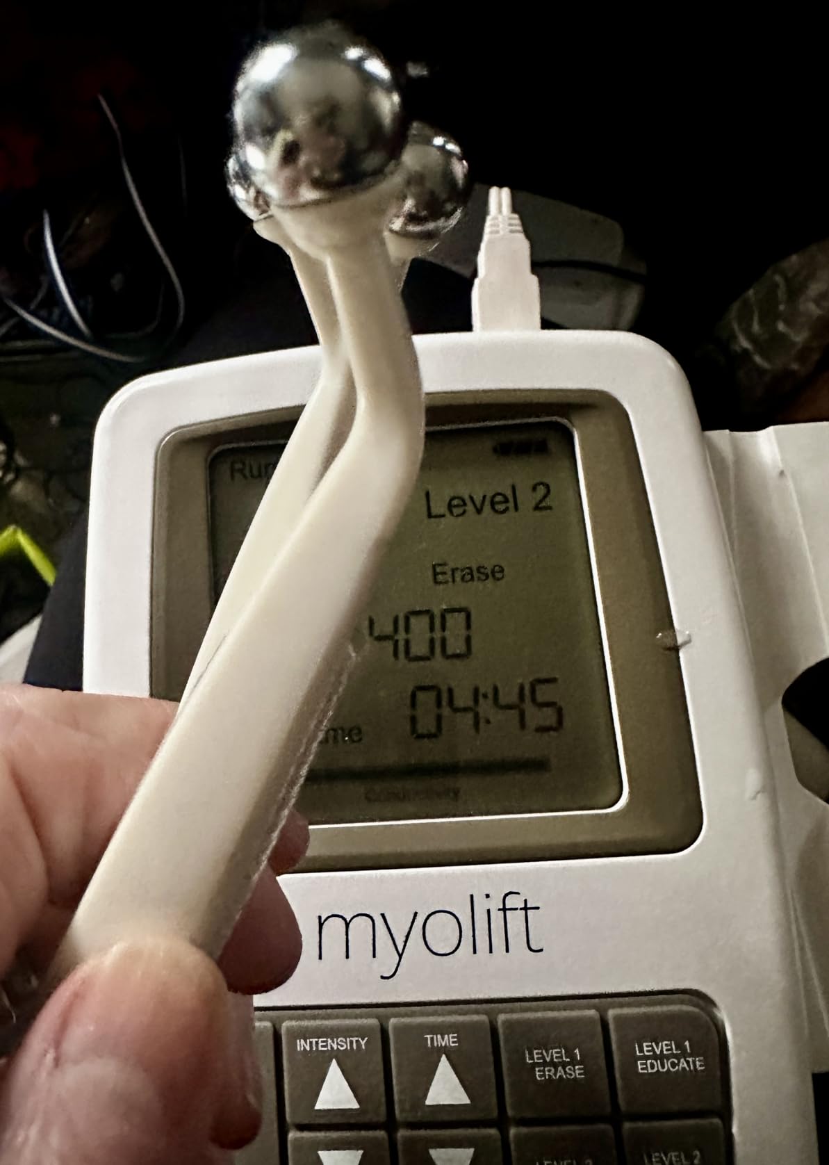 7E Wellness MyoLift Mini Microcurrent Facial Device with Dual Probes customer photo 1