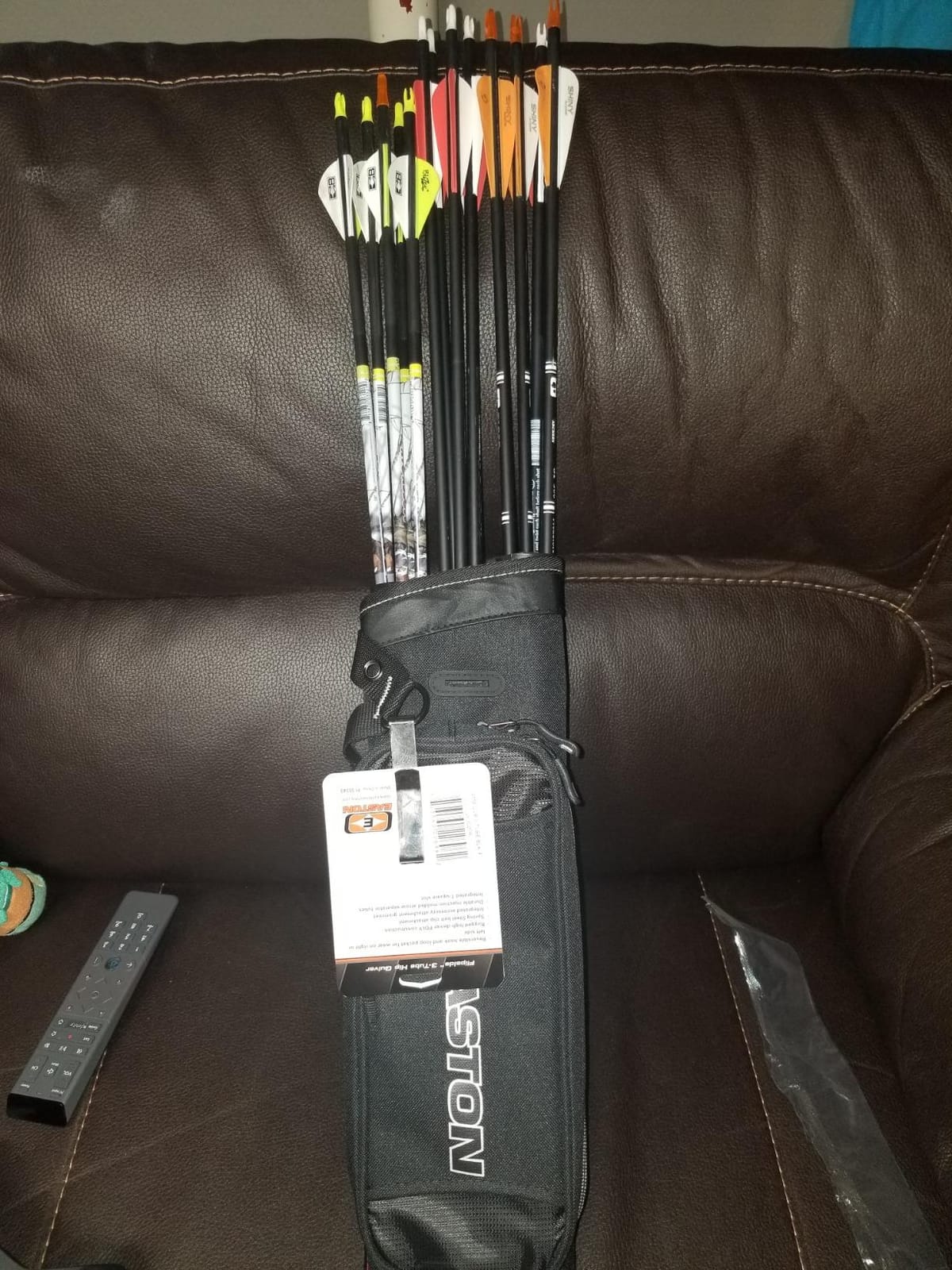 Easton Flipside 3-Tube Hip Quiver, Black, Left/Right customer photo 1