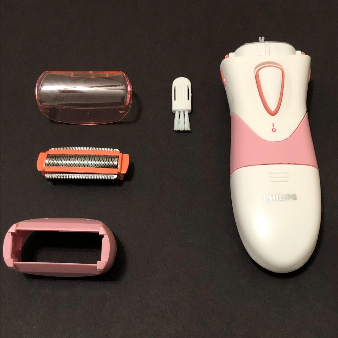 Philips SatinShave Essential Women’s Wet & Dry Electric Shaver for Legs & Body, Cordless, with Hypoallergenic Foil, HP6306/50 customer photo 2