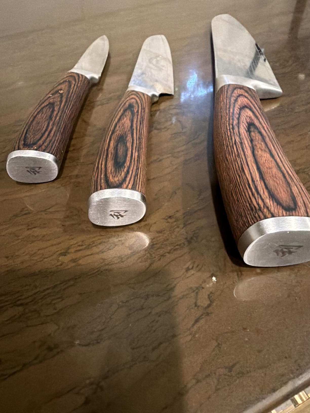 Wakoli EDIB 3-Piece Damascus Kitchen Knife Set, Elegant Wooden Gift Box customer photo 2