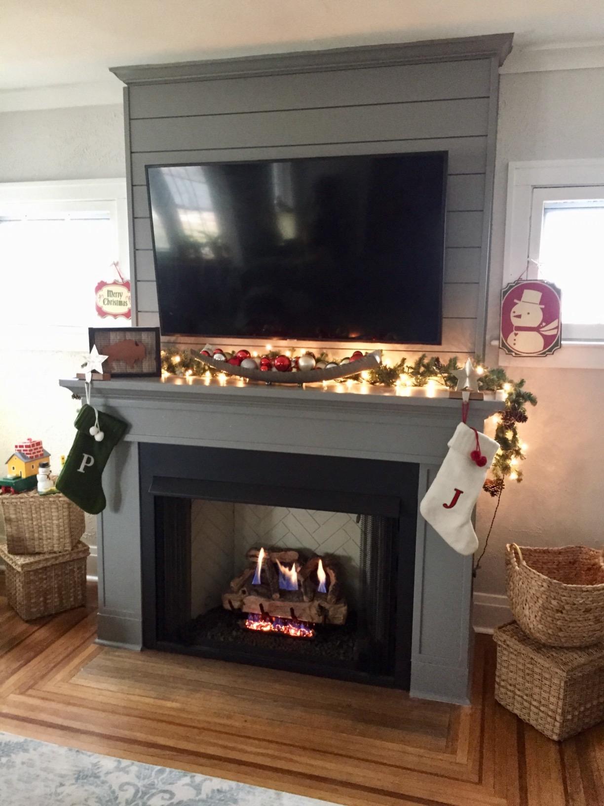 Peterson Real Fyre 24-Inch Split Oak Vent-Free Natural Gas Log Set with ANSI Certified G9 Burner, Remote Control, Fireplace Logs, Faux Driftwood Look, Indoor Heating, ODS Safety, 36,000 BTUs customer photo 1