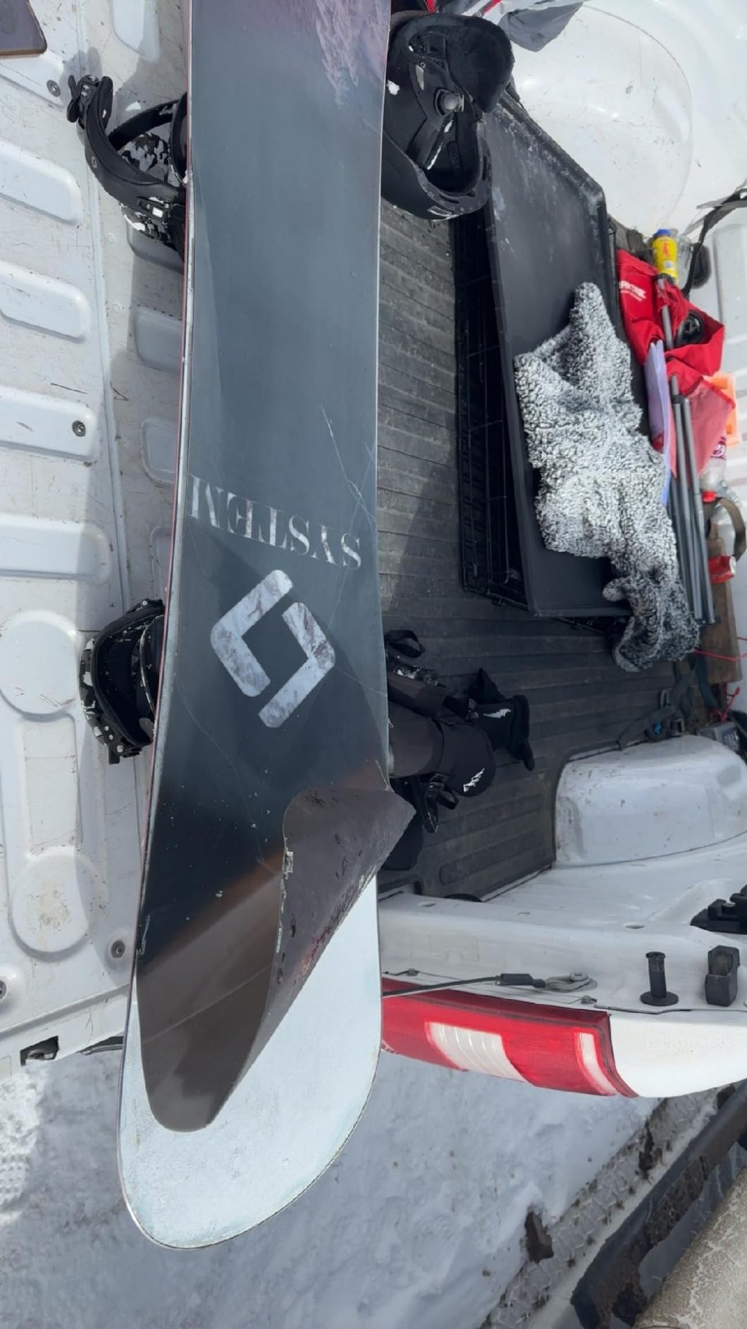 System MTN and APX Complete Men's Snowboard Package customer photo 2