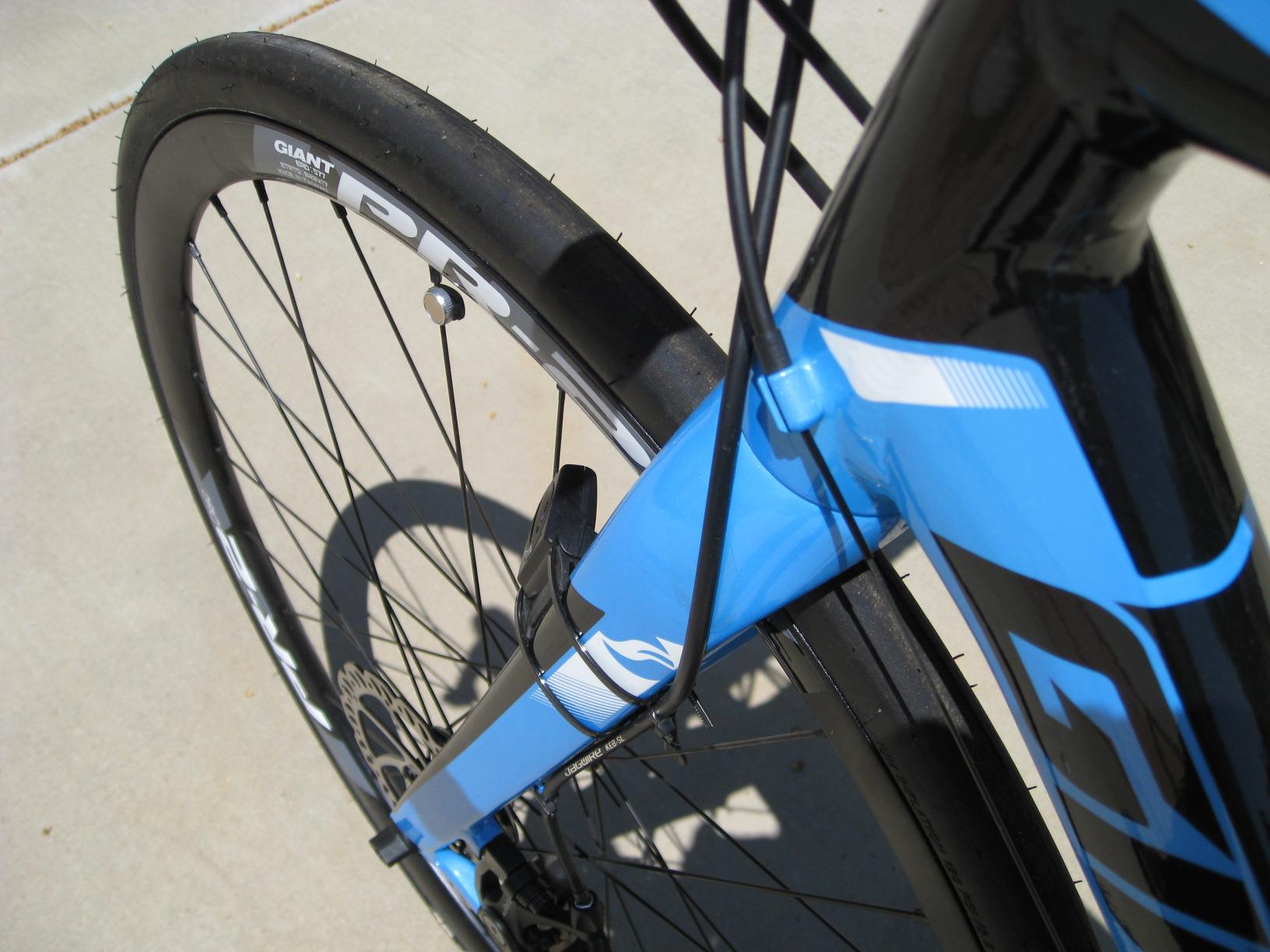 CATEYE Padrone Wireless Bike Computer – Oversized Display Cyclocomputer, Wireless Speedometer & Odometer, FlexTight™ Mount, Auto Start/Stop, Programmable Odometer customer photo 2