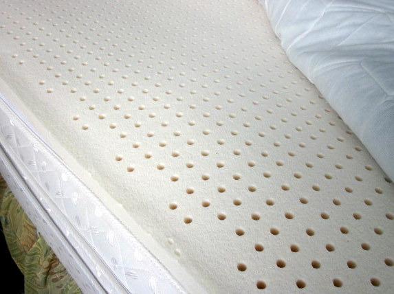 Pure Green Natural Latex Mattress Topper - Soft - 2 Inch - Queen Size (GOLS Certified Organic) customer photo 1