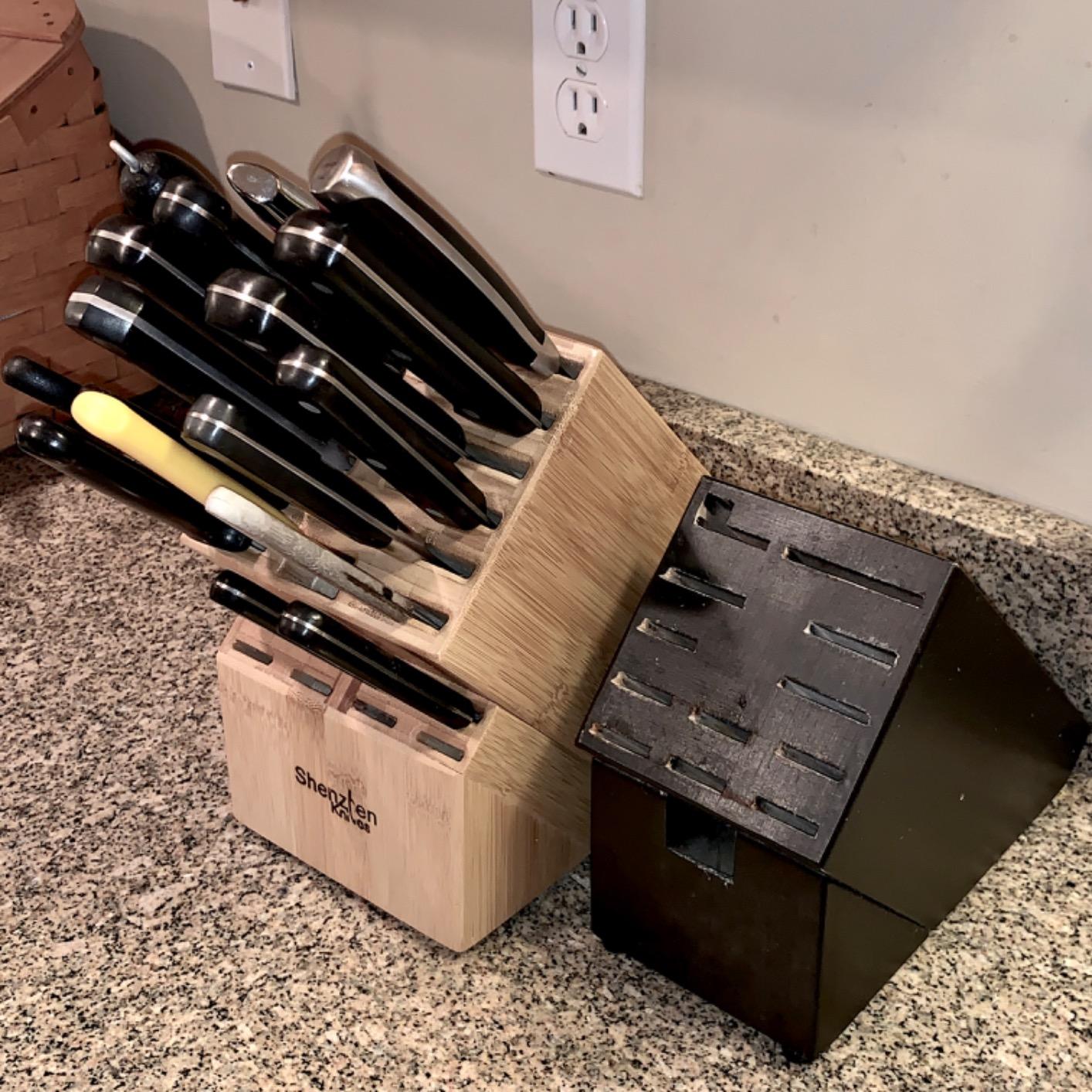 Shenzhen Knives 20 Slot Bamboo Countertop Knife Block – Large, 8x5.25x11 customer photo 2
