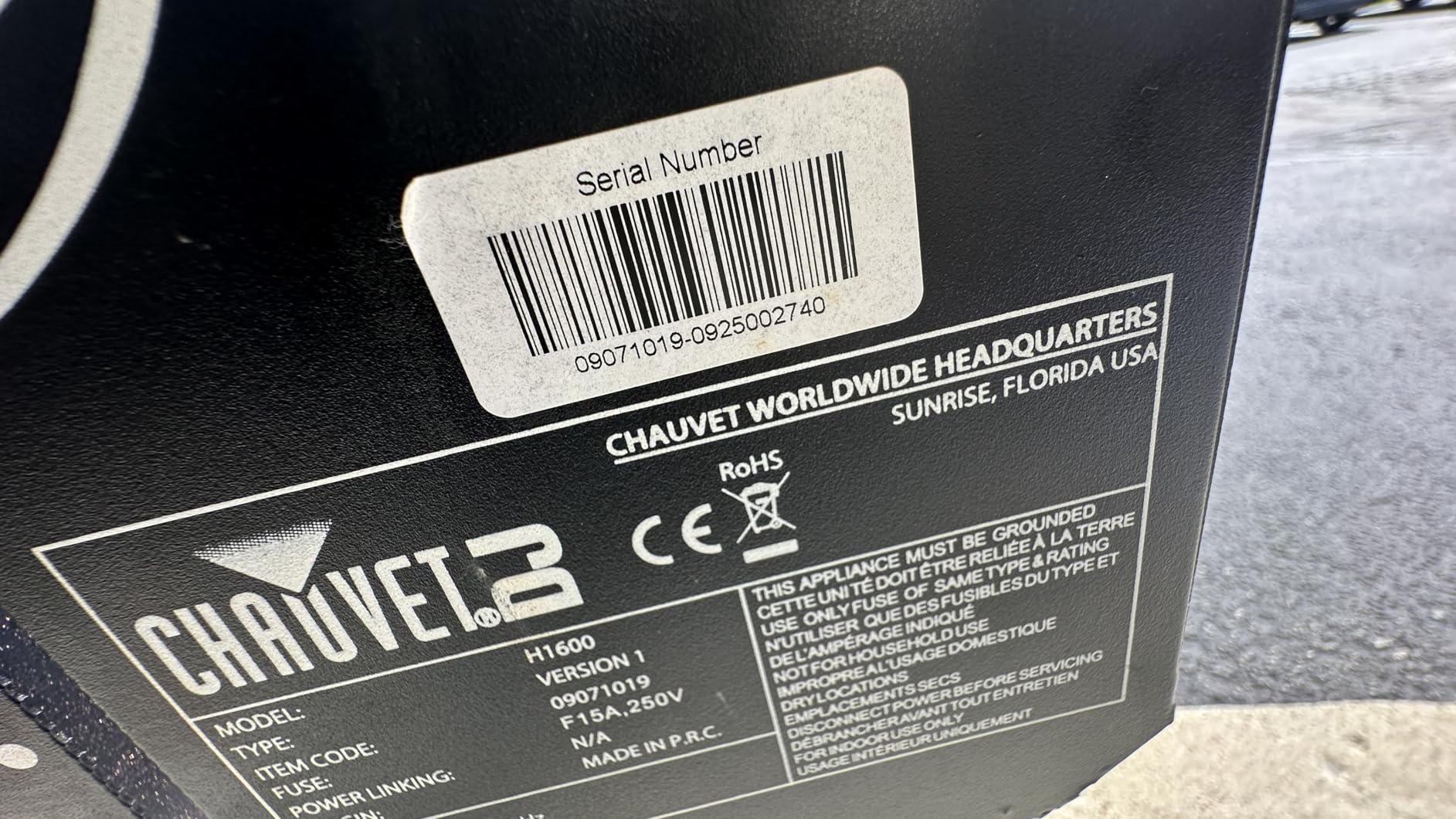 CHAUVET DJ Hurricane 1600 Compact High-Output Fog Machine w/Timer Remote & Automatic Shut-Off, BLACK customer photo 2