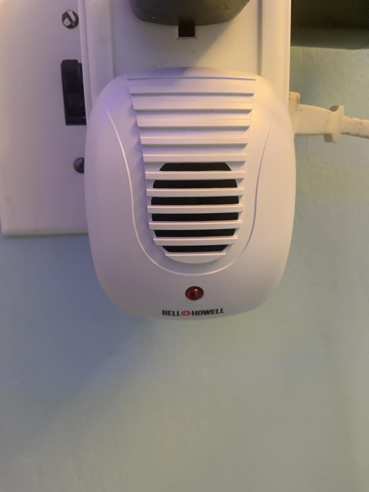 Bell + Howell Ultrasonic Pest Repeller Home Kit (Pack of 3), Ultrasonic Pest Repeller, Pest Repellent for Home, Bedroom, Office, Kitchen, Warehouse, Hotel, Safe for Human and Pet customer photo 2