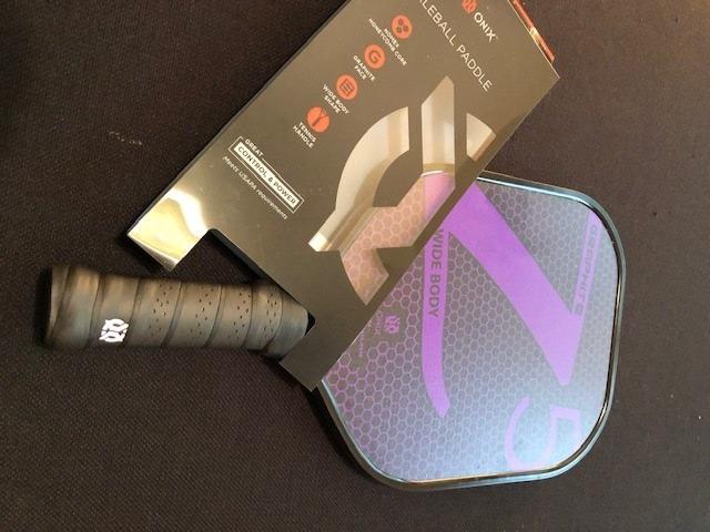 Onix Graphite MOD Z5 Carbon Fiber Pickleball Paddle with Wide-Body Shape. Honeycomb Core, Graphite Face & Cushion Comfort Pickleball Paddle Grip customer photo 2