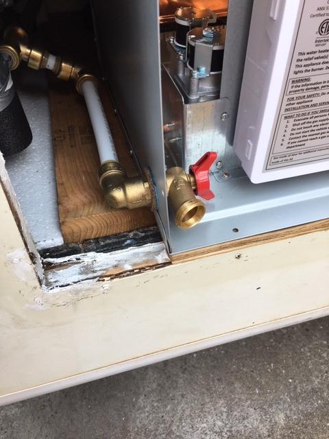 GIRARD Tankless RV Water Heater, 12V Power, 42,000 BTUs, Quiet Operation, Onboard Microprocessor, Digital User Control Panel, Freeze Protection, Easy Installation - 2022107534 customer photo 1