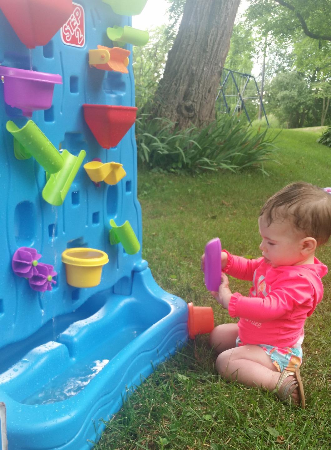 Step2 Waterfall Discovery Wall, Kids Double-Sided Water and Sand Activity Sensory Table, Summer Outdoor Toys, 13 Piece Toy Accessories, For Toddlers 1.5+ Years Old customer photo 1