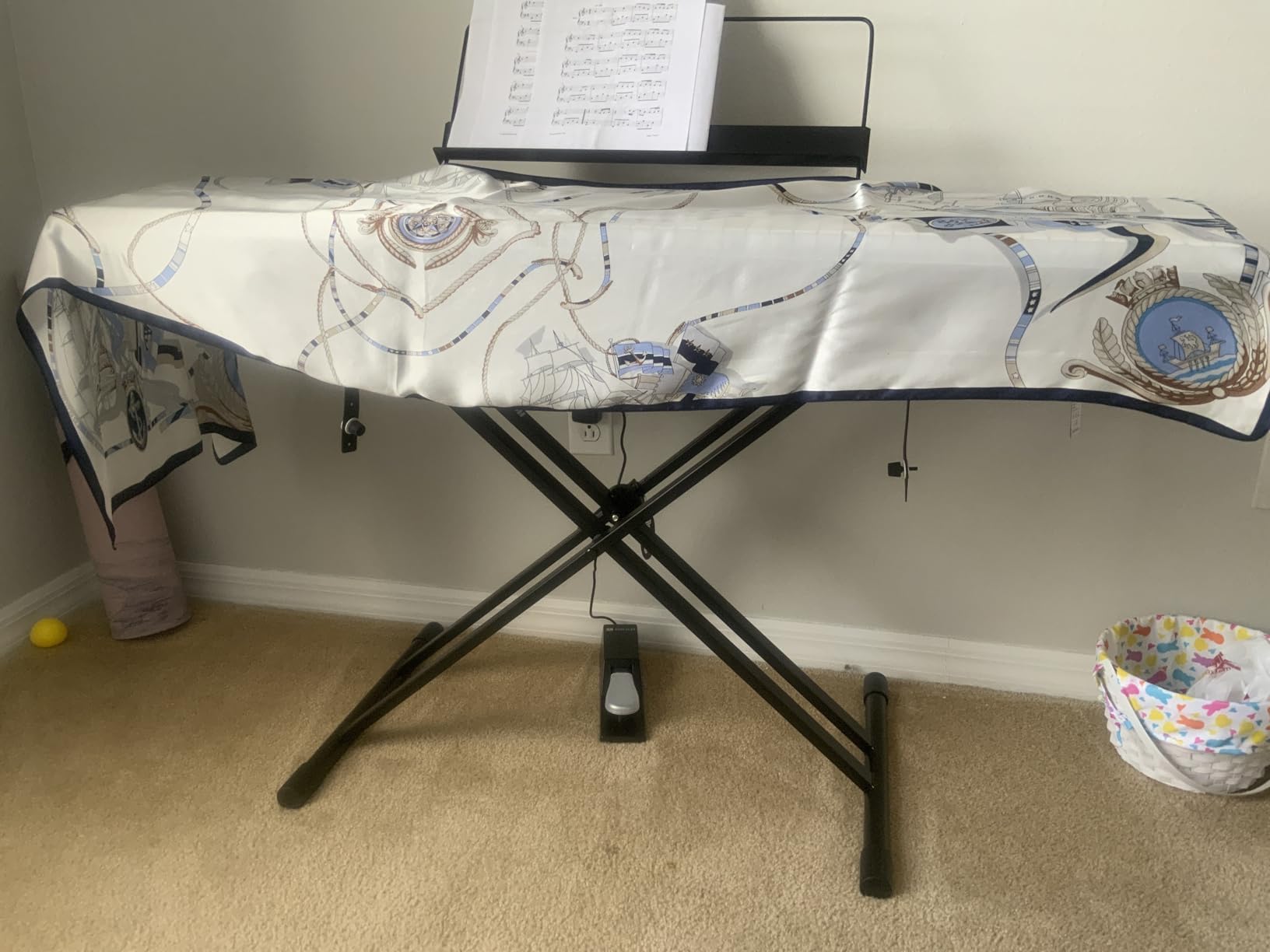 RockJam Xfinity Double X Keyboard Stand, Pre-Assembled & Adjustable | Pre-assembled double X keyboard stand with safety lock and straps for full size digital pianos, lessons and stage customer photo 1