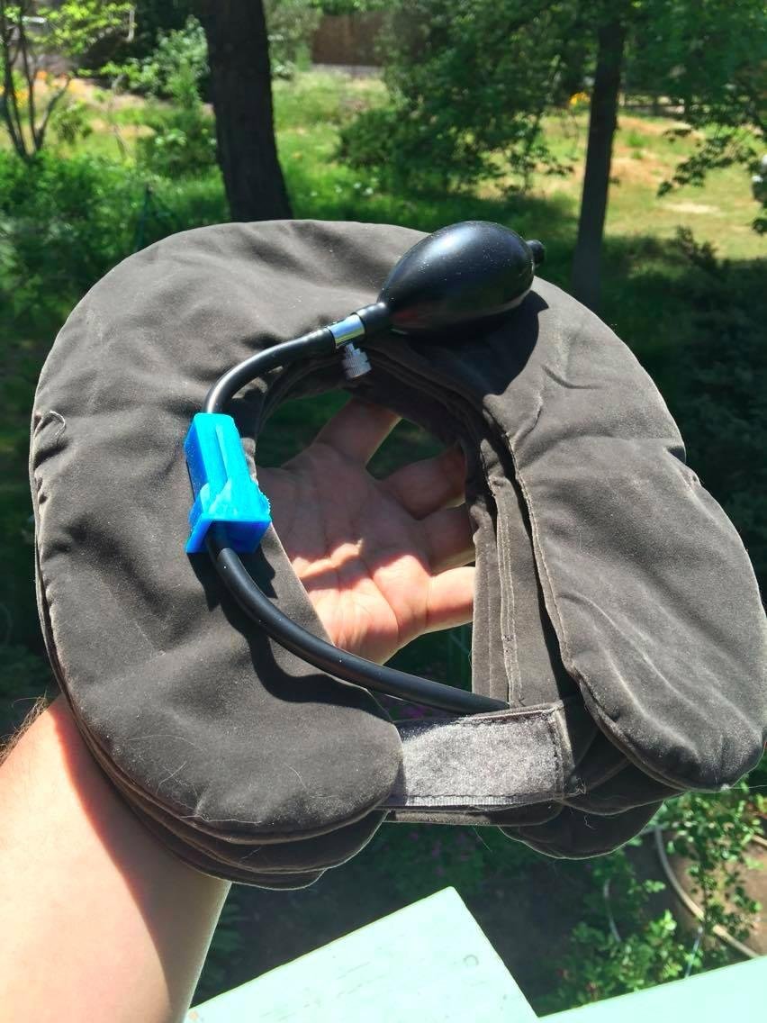 Cervical Traction Device, Inflatable Neck Stretcher & Traction Pillow customer photo 1