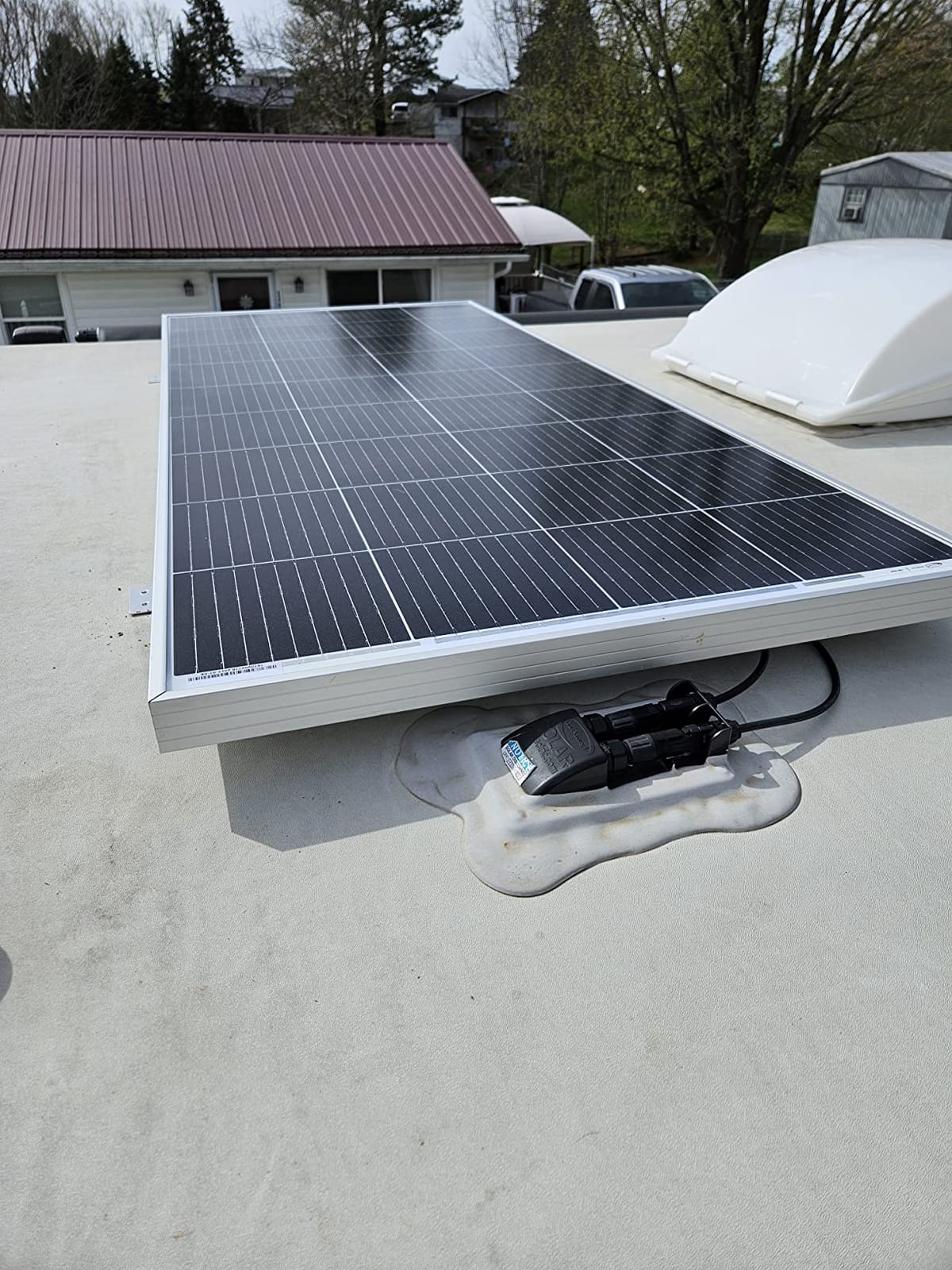 Go Power Overlander Charging Kit 200W - 12V Solar Panel Kit w/ 30-Amp Bluetooth® PWM Controller, Expandable Up to 600W, Includes 2X 25ft Solar Output Cables (Male and Female) for RV & Dry Camping Use customer photo 1