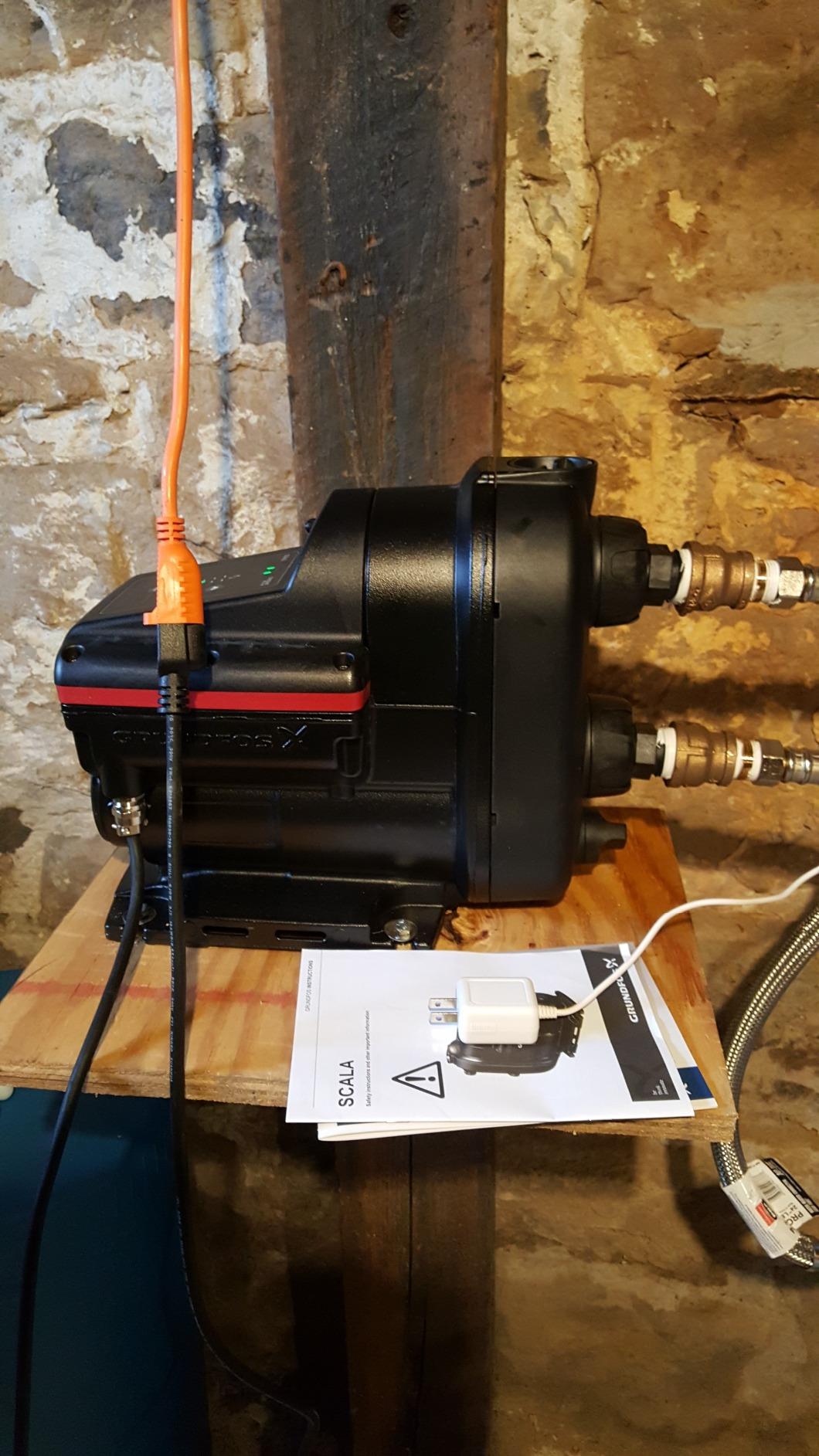 Grundfos 98562818 SCALA2 3-45 AVCBDF 1x115V 60Hz Pressure Boosting Pump customer photo 1