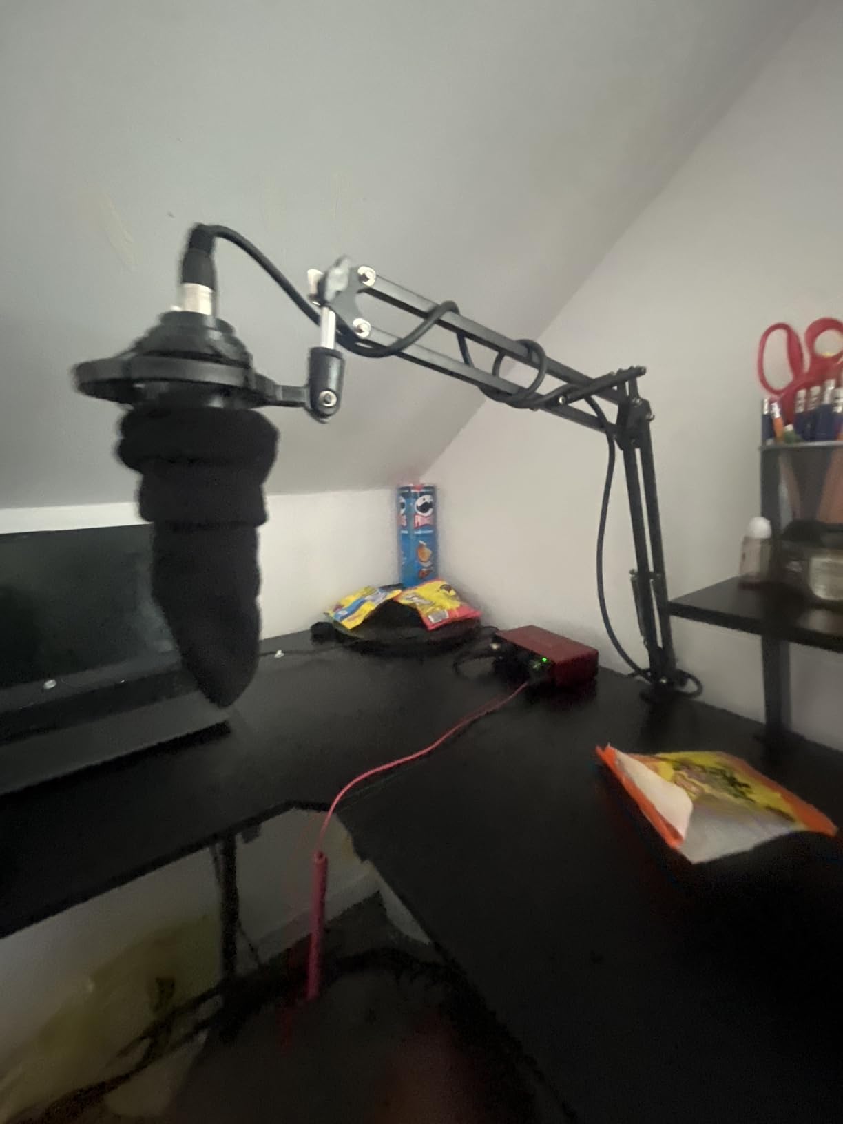 InnoGear Boom Arm Microphone Mic Stand for Blue Yeti Fifine HyperX, Black customer photo 2