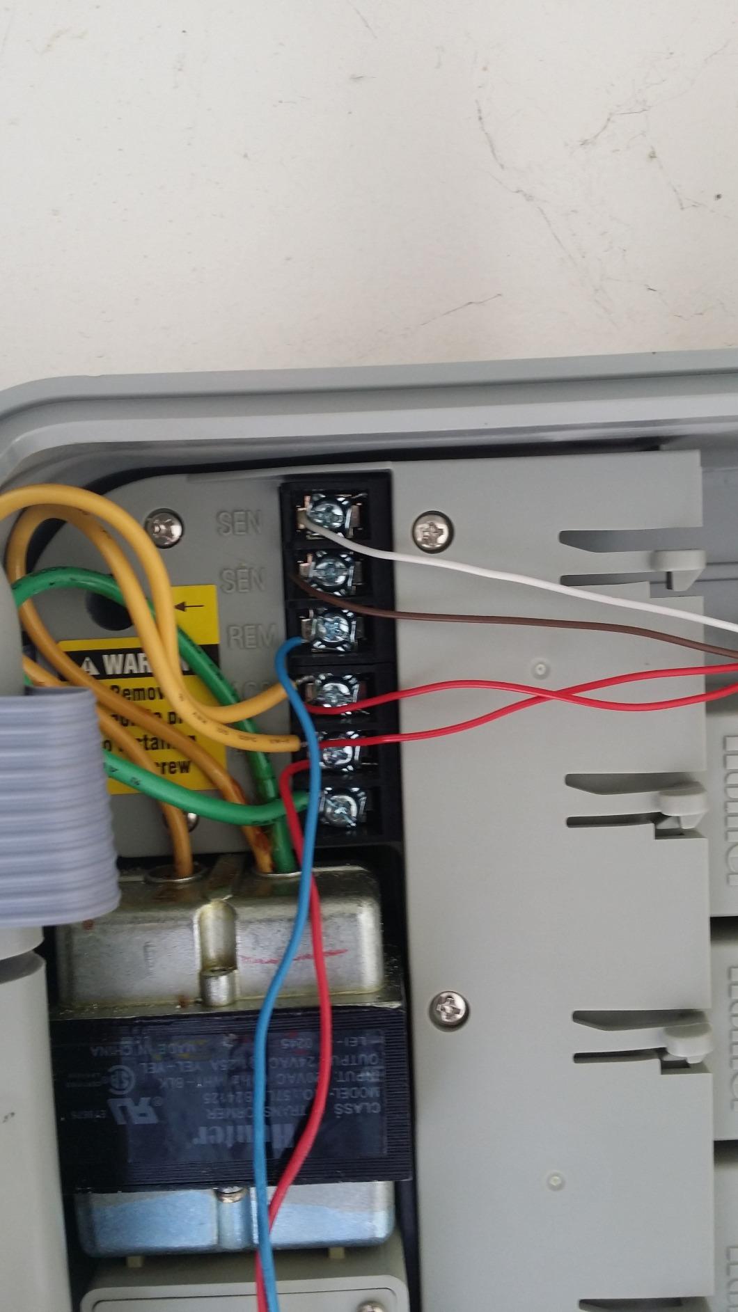 Hunter PRO-HC PHC-1200 Residential Outdoor Professional Grade Wi-Fi Controller with Hydrawise Web-Based Software - 12 Station customer photo 1