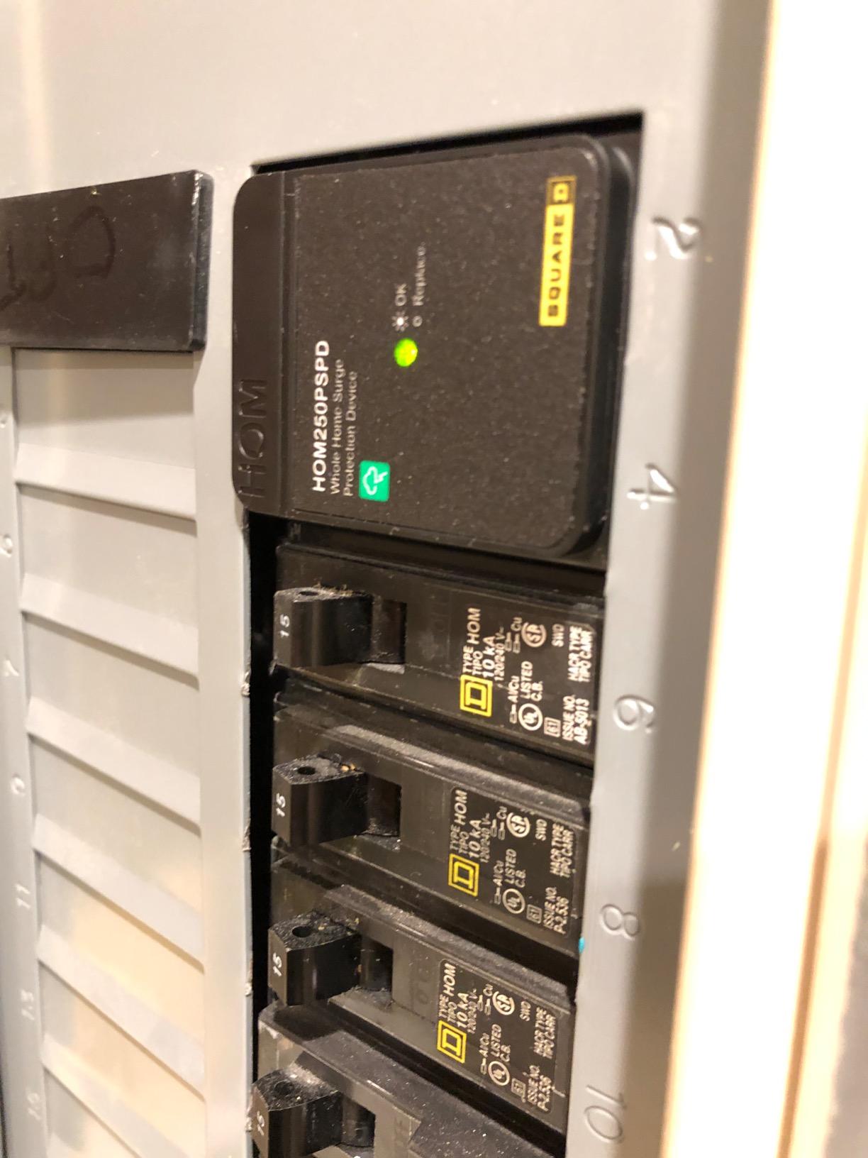 Square D - HOM250PSPD Homeline Whole House Surge Protection Device, 50kA, 120/240V, 1-Phase, No Wiring, Plug-On Neutral customer photo 2