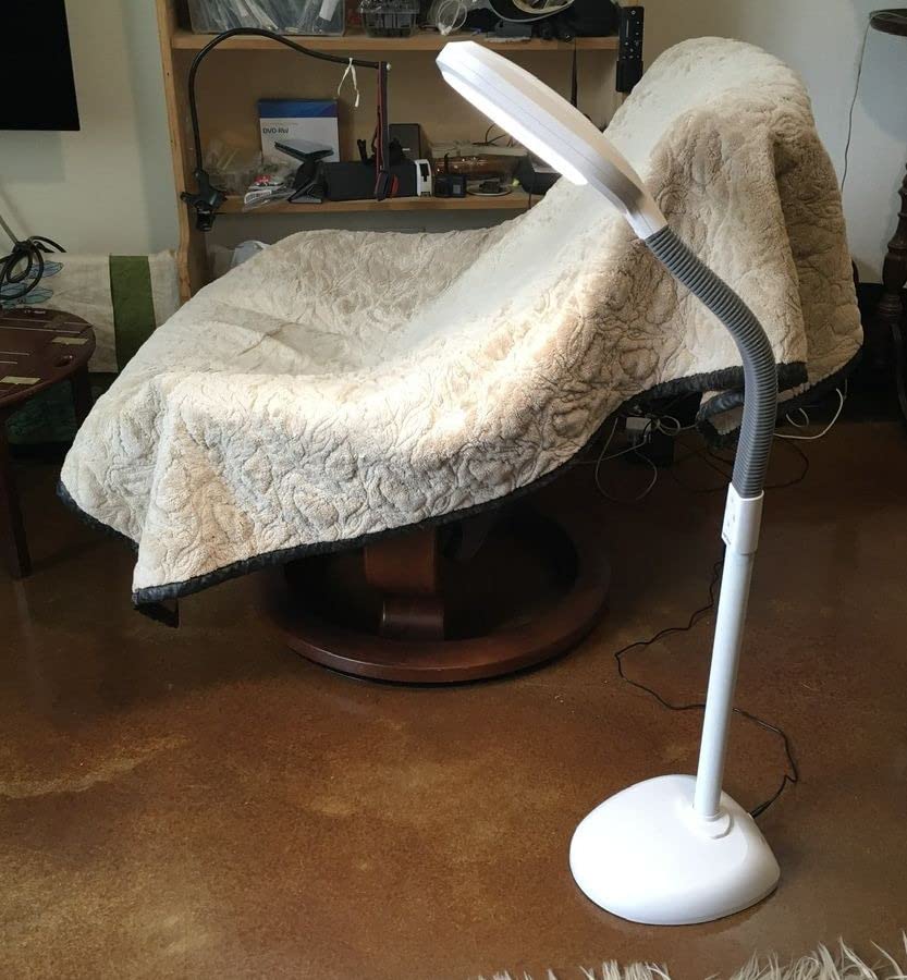 Verilux SmartLight Full Spectrum LED Floor Lamp with Adjustable Brightness customer photo 1