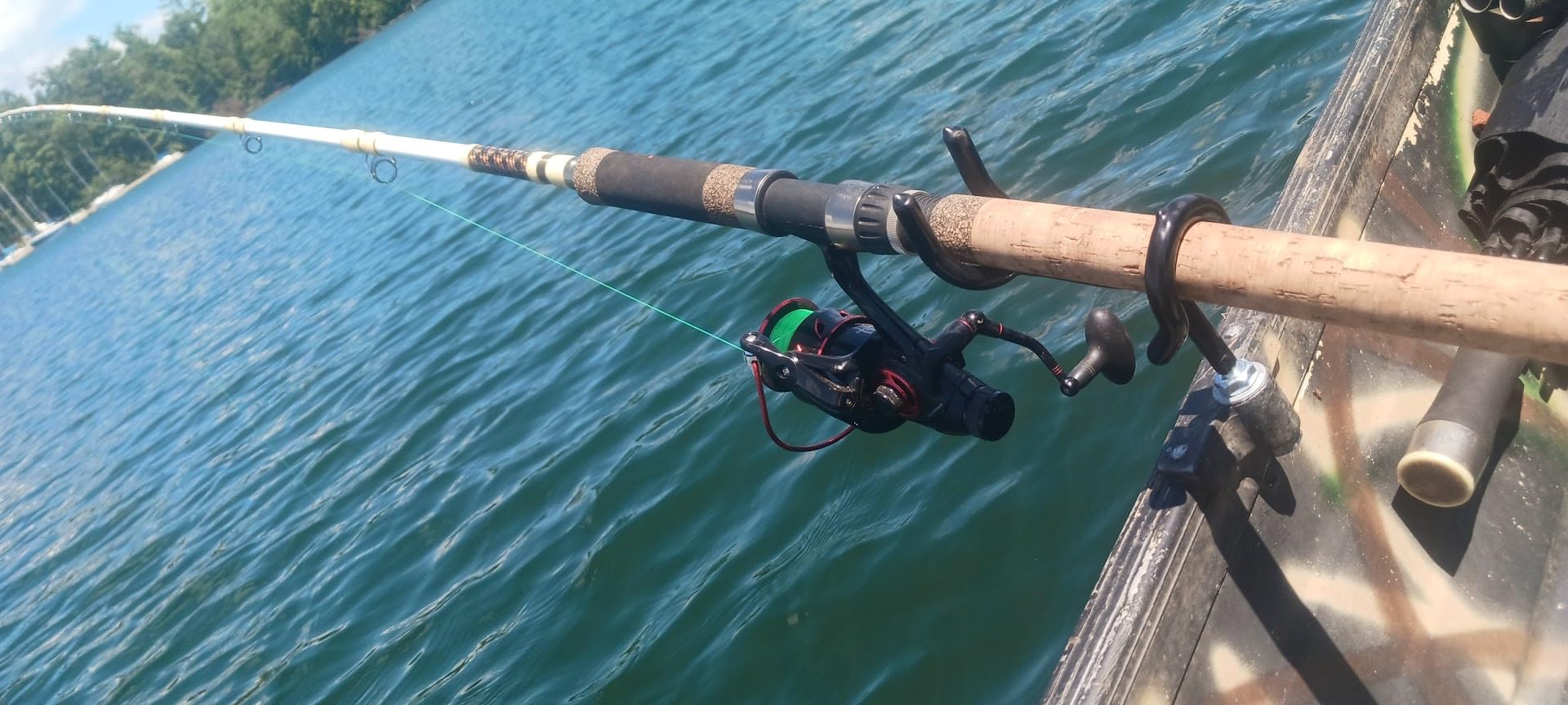 KastKing Sharky Baitfeeder III Spinning Reels with 5.5:1 Gear Ratio customer photo 1