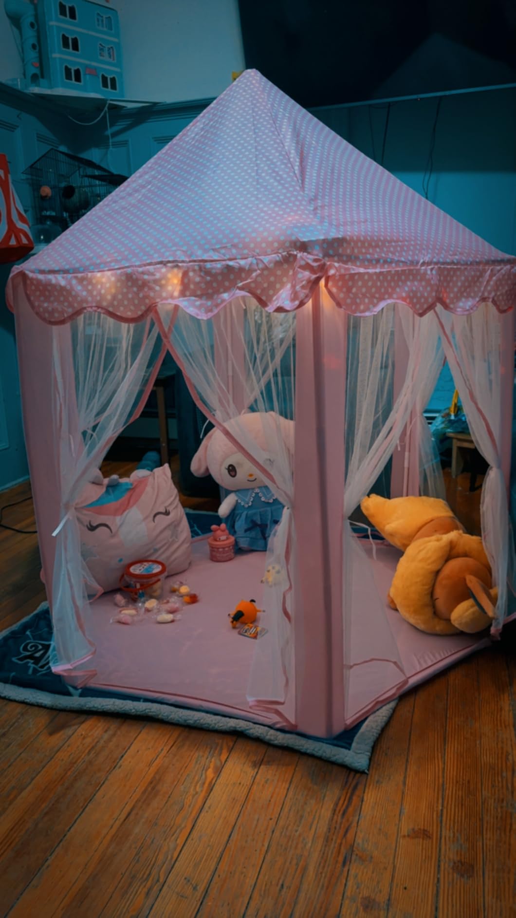 wilwolfer Princess Castle Play Tent for Girls Large Kids Play Tents Hexagon Playhouse with Star Lights Toys for Children Indoor Games (Pink) customer photo 1
