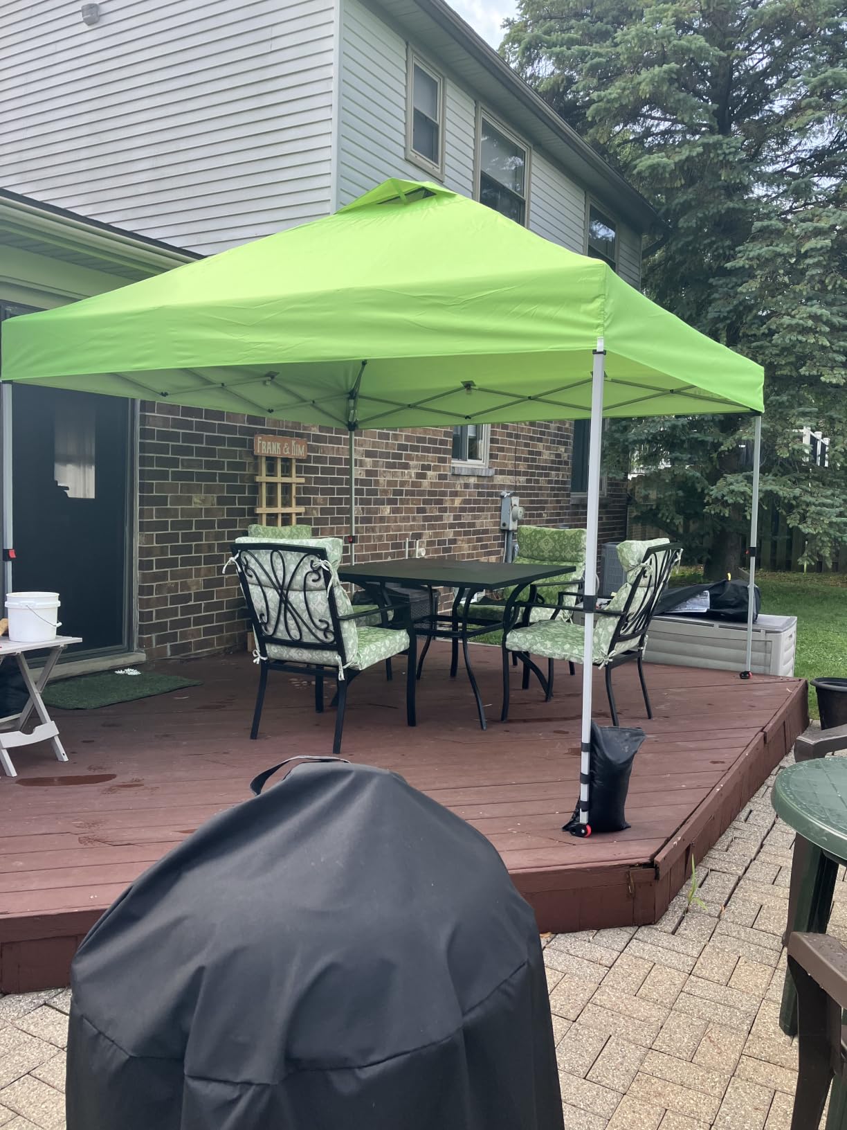 CROWN SHADES 10x10 Pop Up Canopy Tent with One Push Setup, Grid White customer photo 2