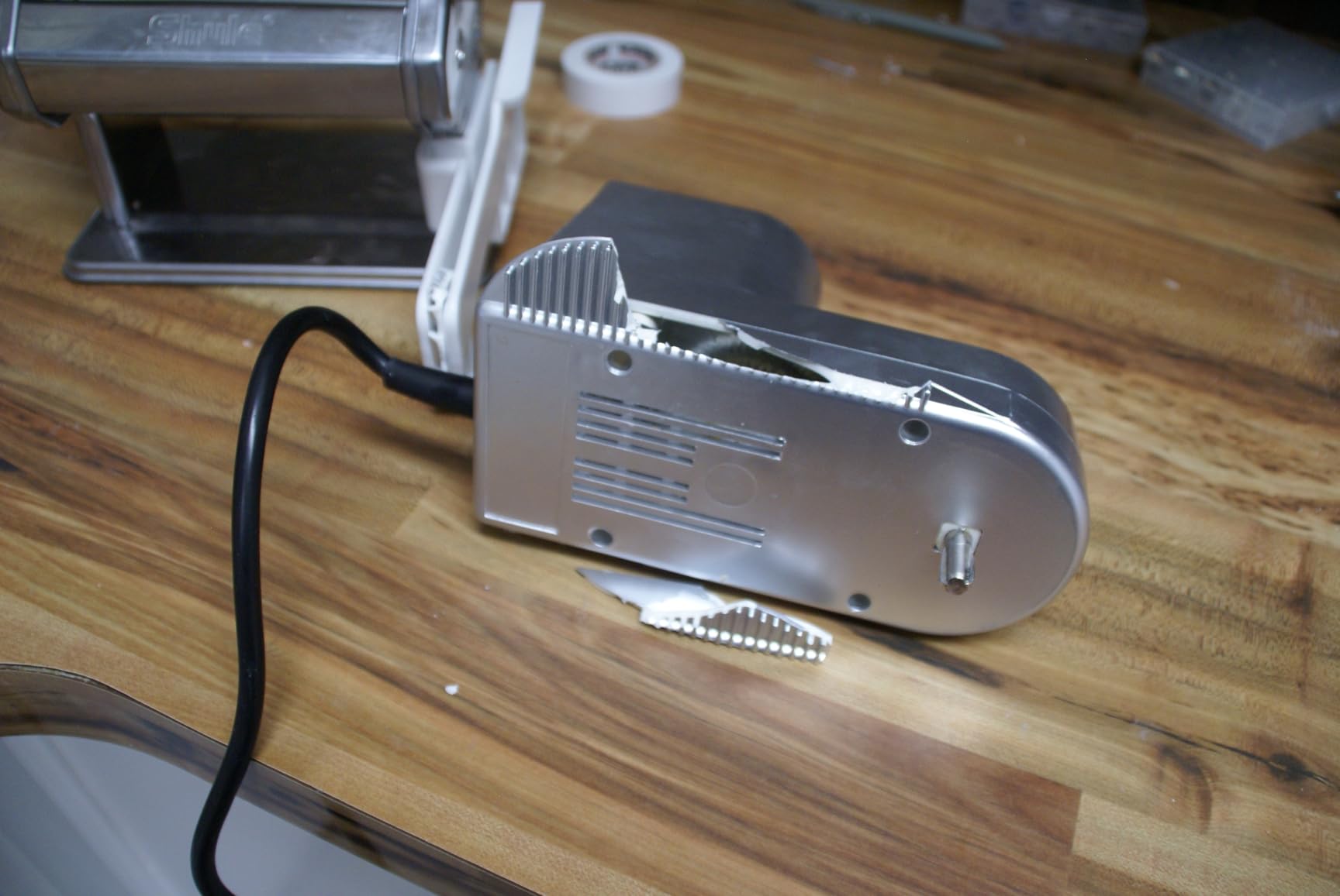 Shule Electric Pasta Maker with Motor, Hand Crank and Ravioli Roller customer photo 1