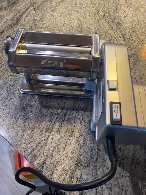 Shule Electric Pasta Maker with Motor, Hand Crank and Ravioli Roller customer photo 2