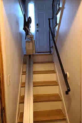 Universal Stair Lift - 350lb Capacity - Folds Flat to Wall - Includes Warranty customer photo 2