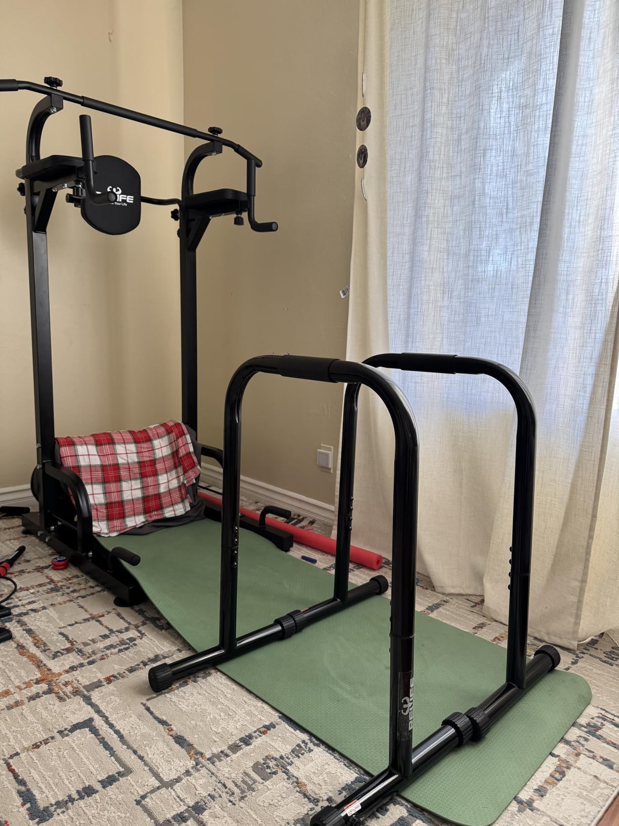 RELIFE REBUILD YOUR LIFE Dip Bar for Home Gym Training 400LBS Parallel Bars | Dip Station Heavy Duty Parallette & Parallel Bars, Sturdy Dip Stands Body Workout Fitness Calisthenics Workout Equipment customer photo 1
