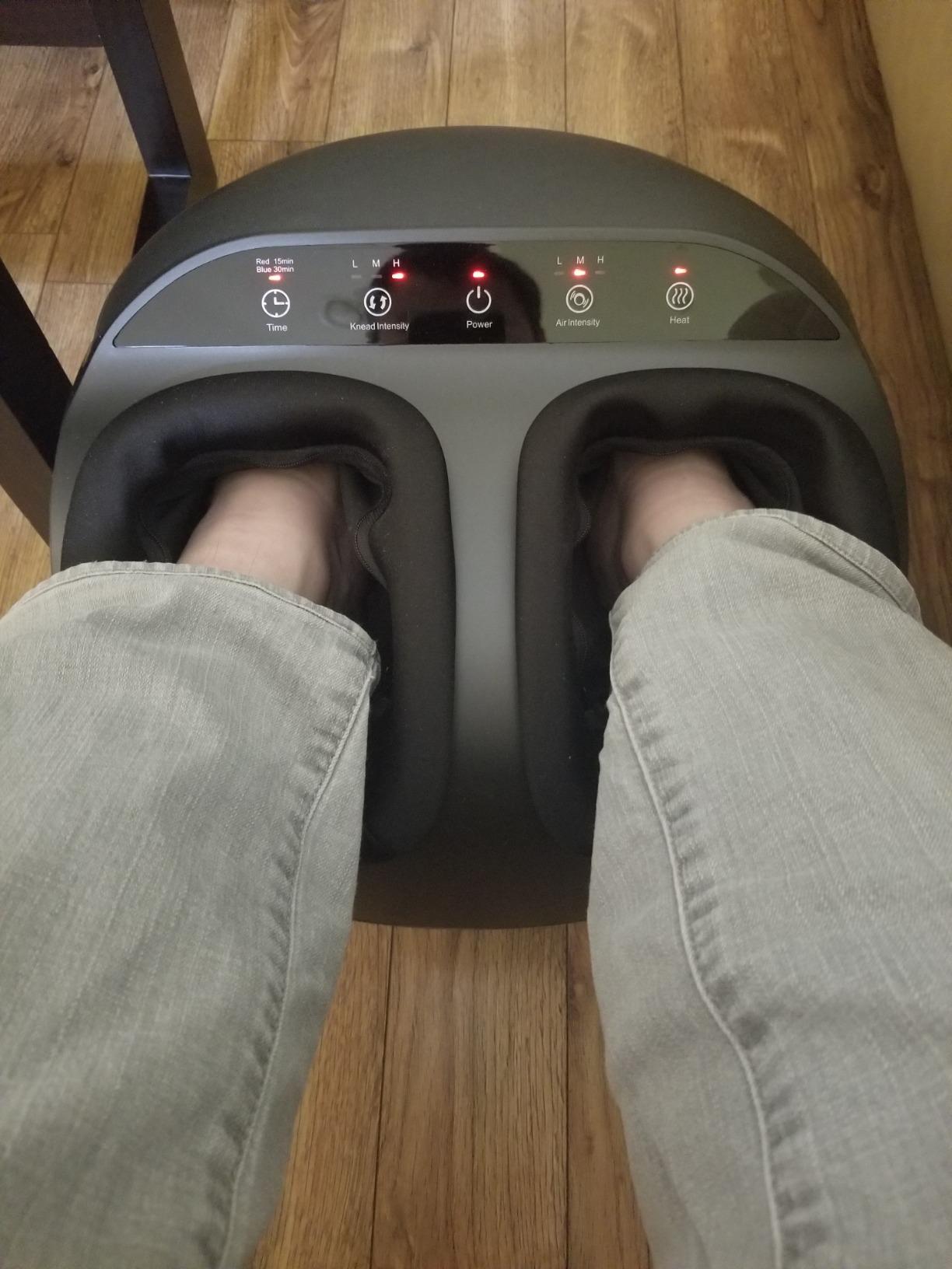 RENPHO Full Foot Massager with Heat, Deep Shiatsu for Plantar Fasciitis customer photo 1
