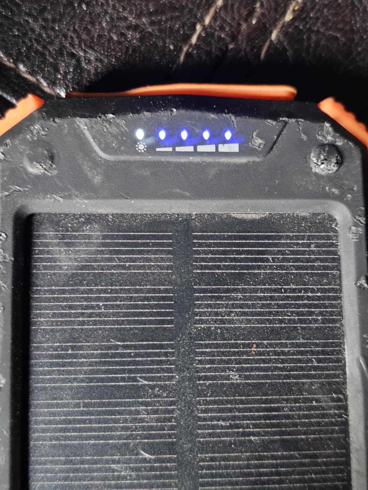 BLAVOR Solar Power Bank 10,000mAh Portable Wireless Charger for Cell Phones customer photo 1