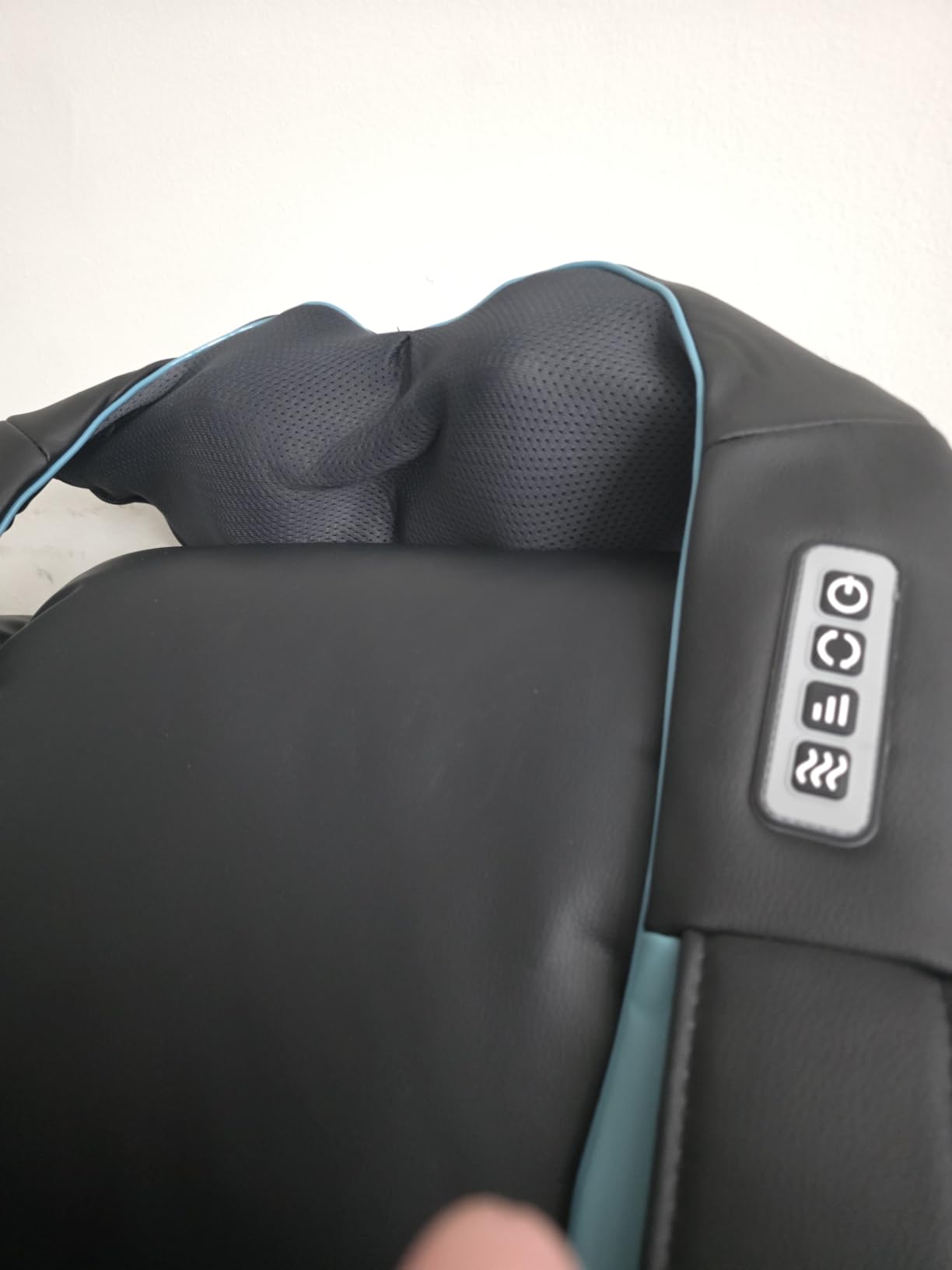 Mo Cuishle Women Men Gifts, Shiatsu Back Shoulder & Neck Massager with Heat customer photo 1