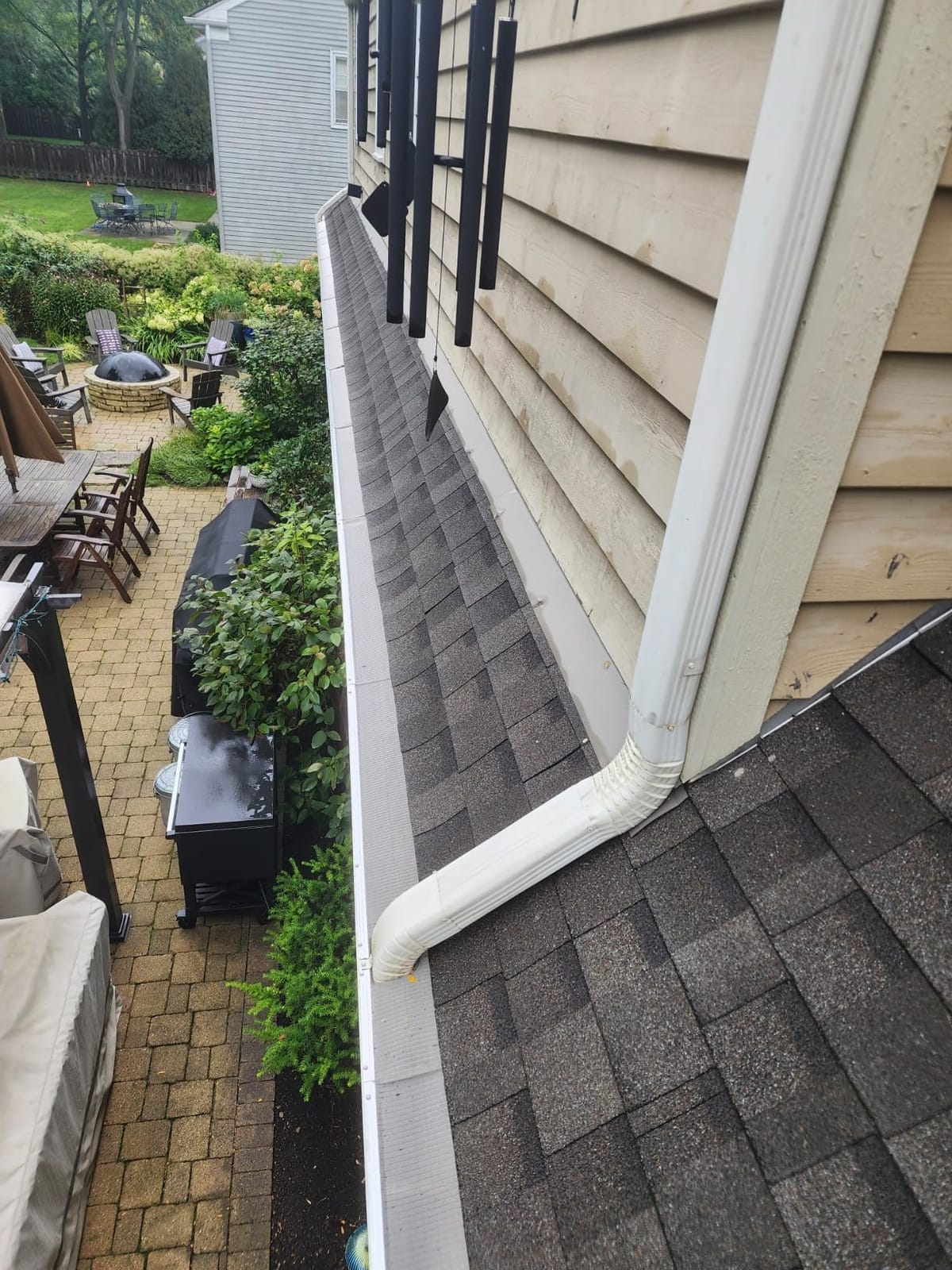 RAPTOR GUTTER GUARD – 48 FT. (Nominal) Contractor Grade Stainless Steel Micro-Mesh Gutter Guard Kit with Screws Included. Fits 5 in. Gutters and Smaller. DIY-Friendly. (5.625 in. x 47.625 in.) customer photo 1