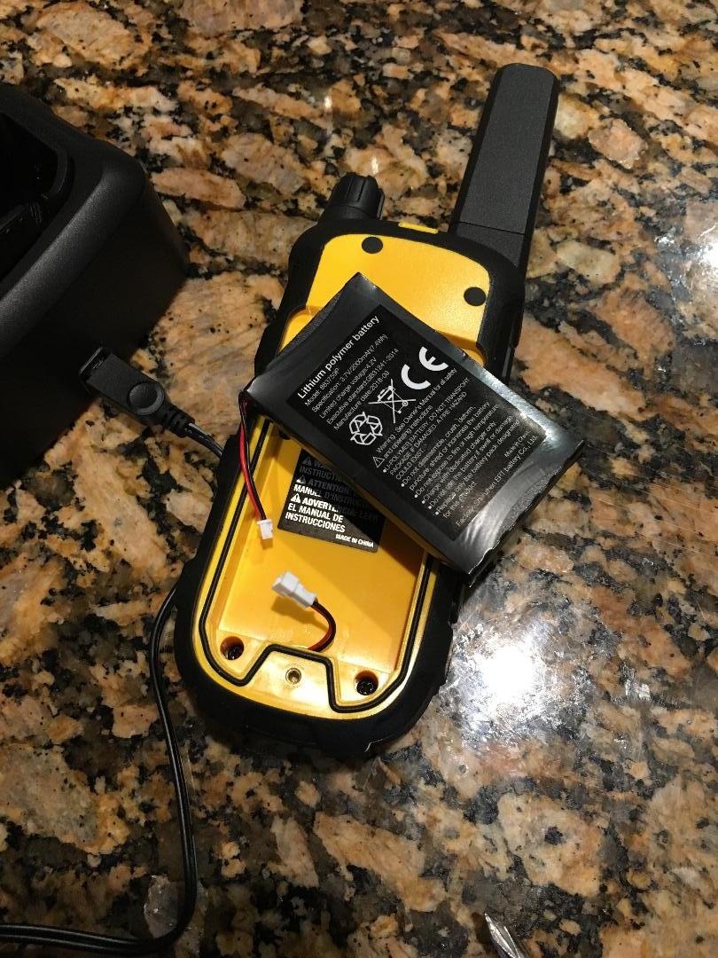 DEWALT DXFRS800 FRS Walkie Talkies, 2W, IP67 Waterproof, 2 Pack customer photo 2