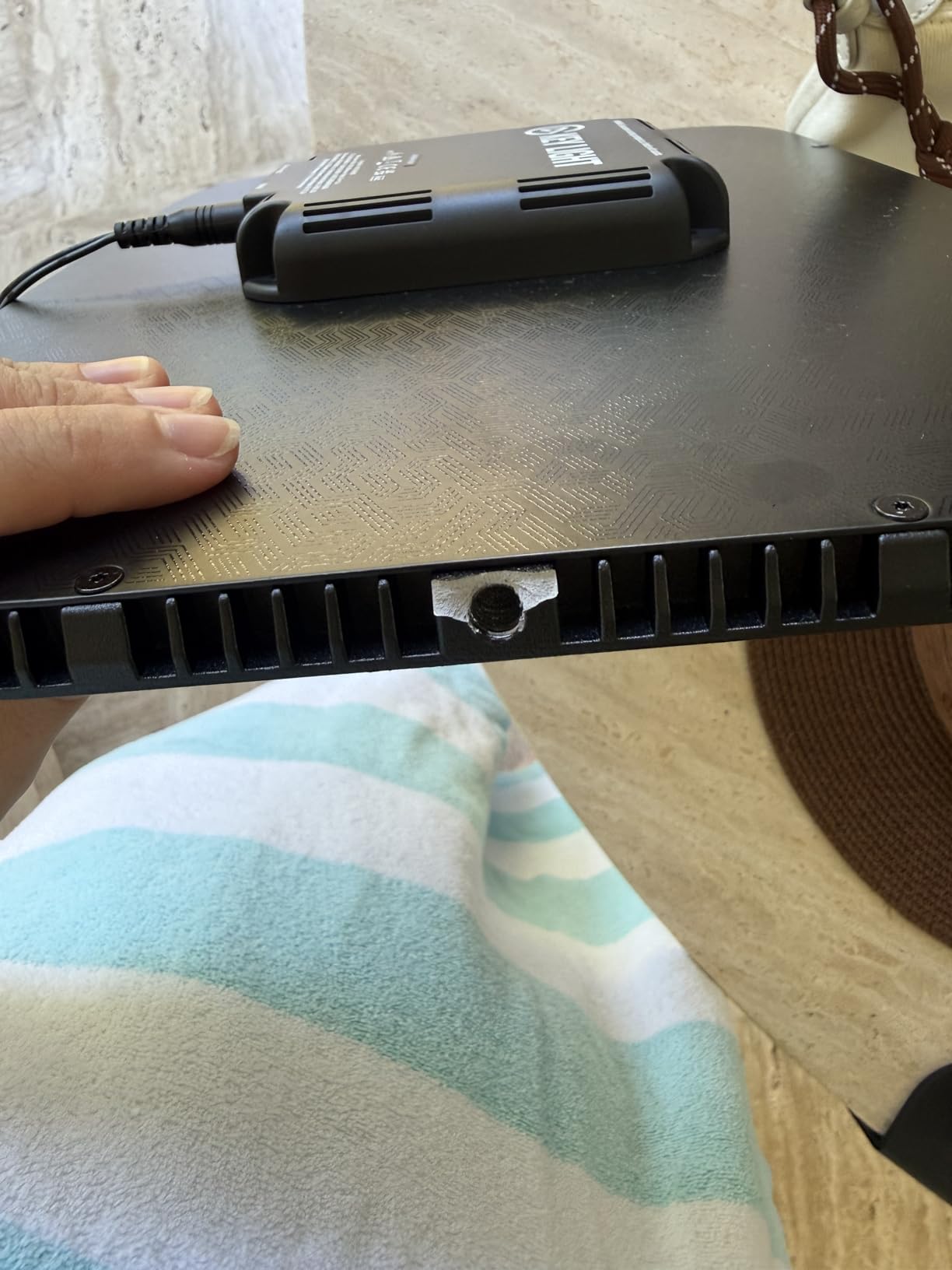 Elgato Key Light, Professional 2800 Lumens Studio Light customer photo 2