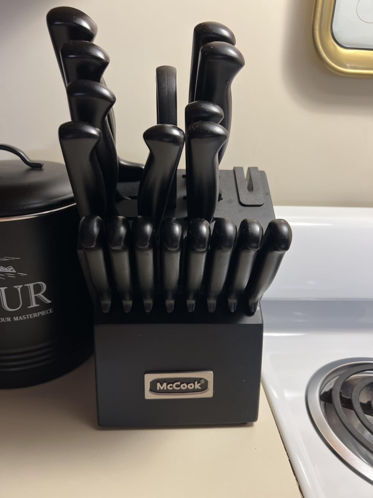McCook Kitchen Knife Set 15PC Knife Block Set w Built-in Sharpener customer photo 2