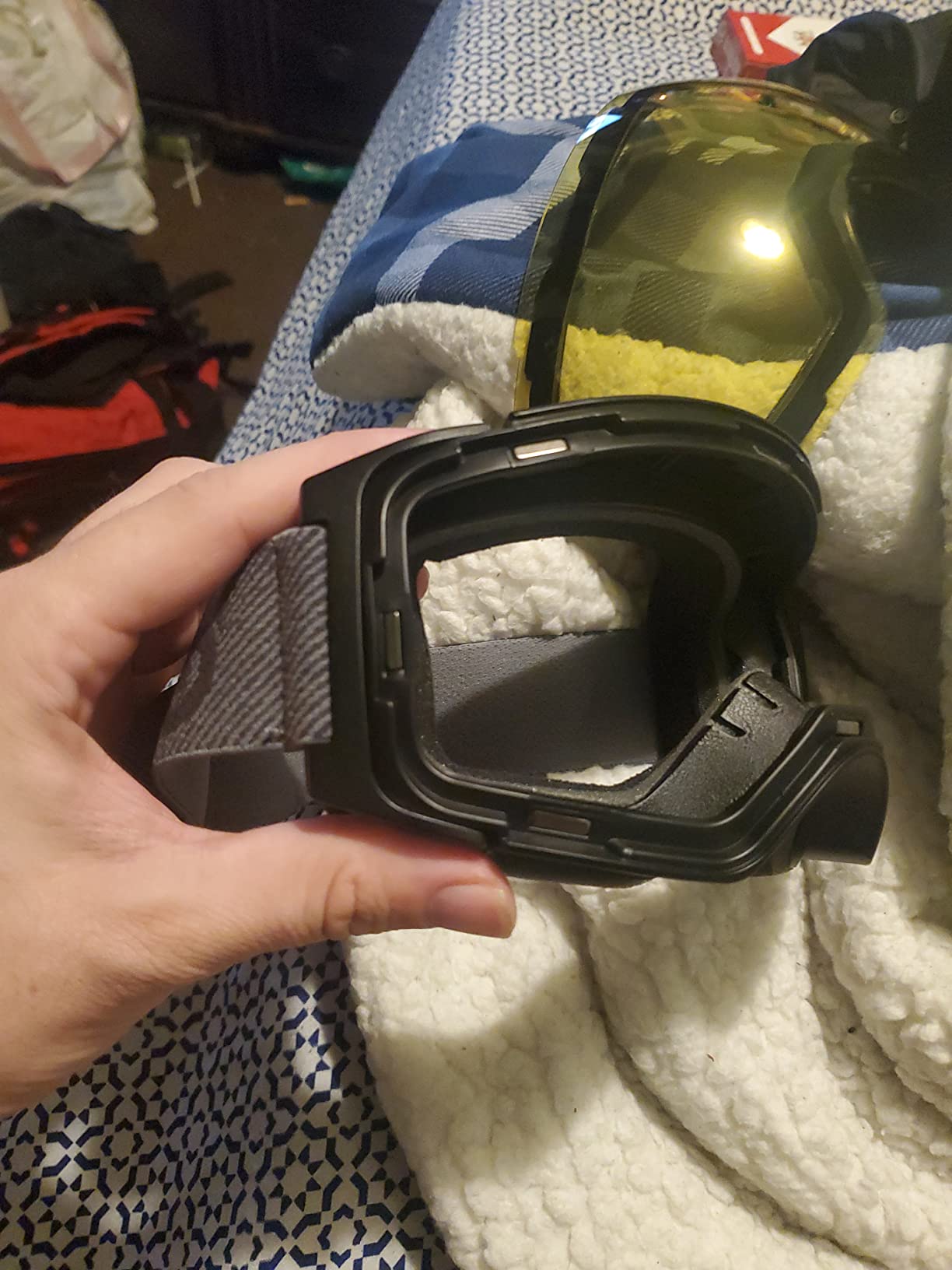 Odoland Magnetic Ski Goggles, 2 Interchangeable Lens Anti-Fog for Men Women customer photo 2