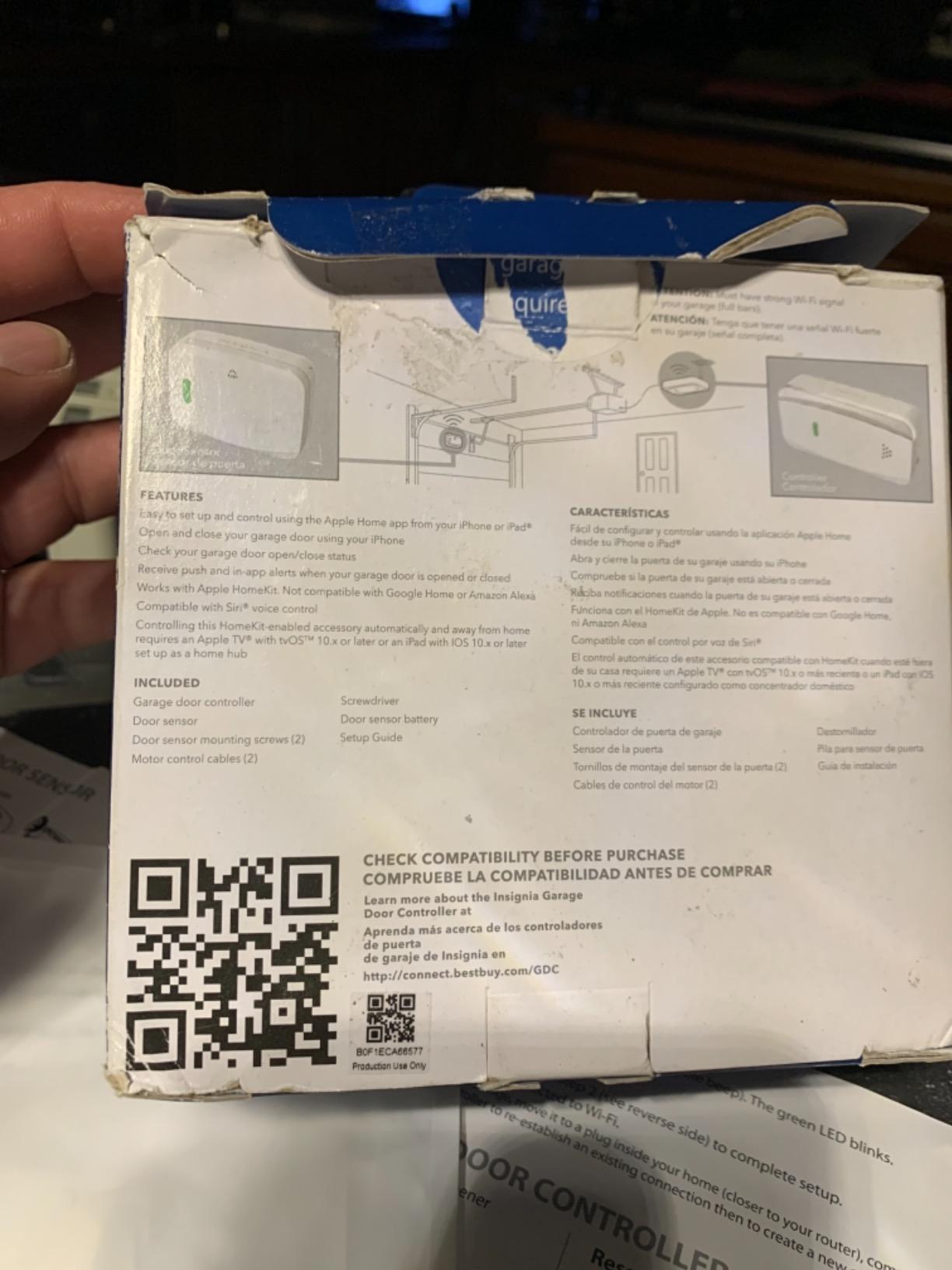 Insignia - Wi-Fi Garage Door Controller for Apple HomeKit-White - NS-CH1XGO8 customer photo 2