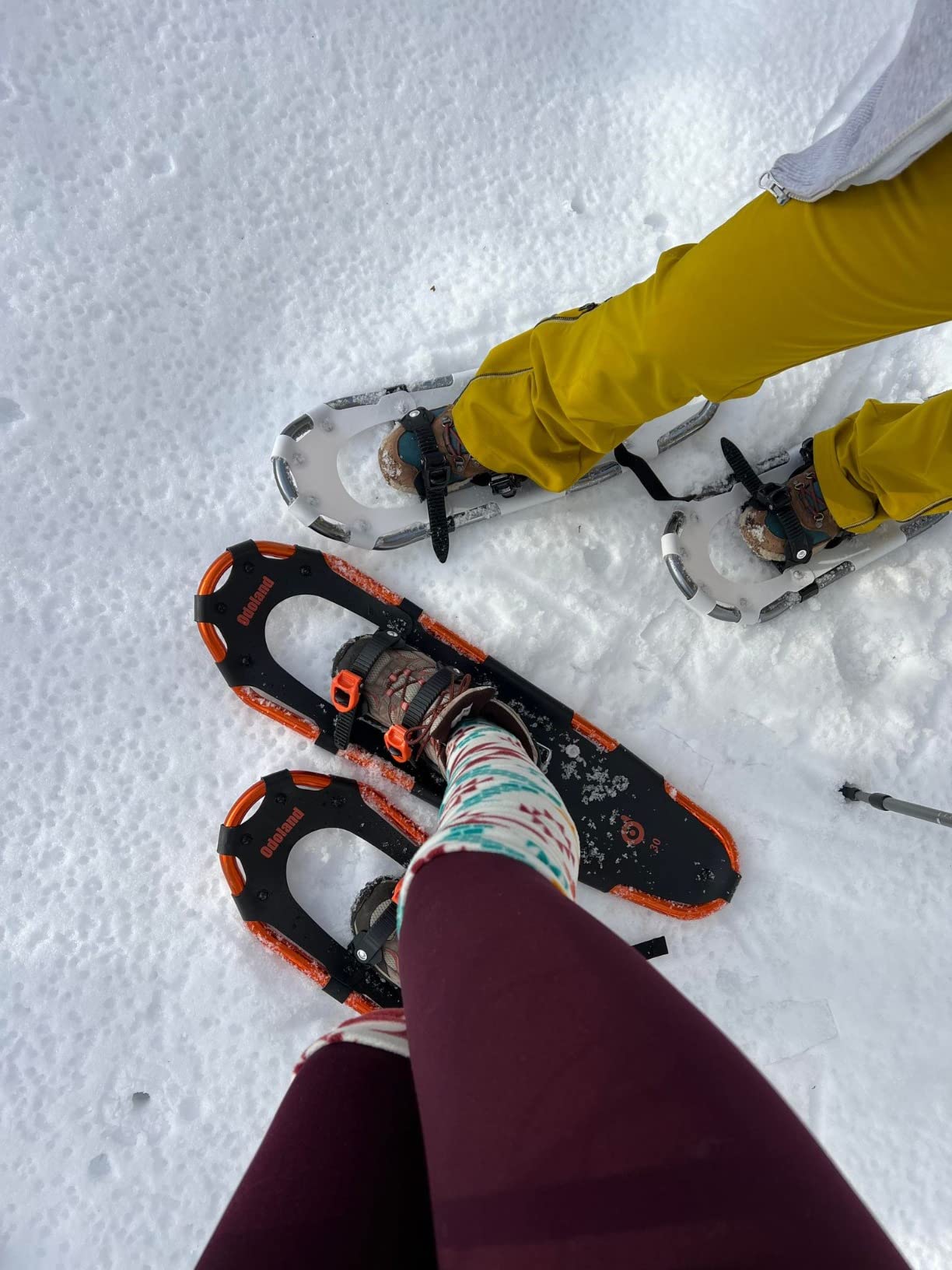 Odoland 21/25/30 Inch Snowshoes with Trekking Poles for Men Women Youth, Waterproof Snow Leg Gaiters and Carrying Bag, Lightweight Aluminum, Heel Lift, Snow Shoes Easy to Wear customer photo 2