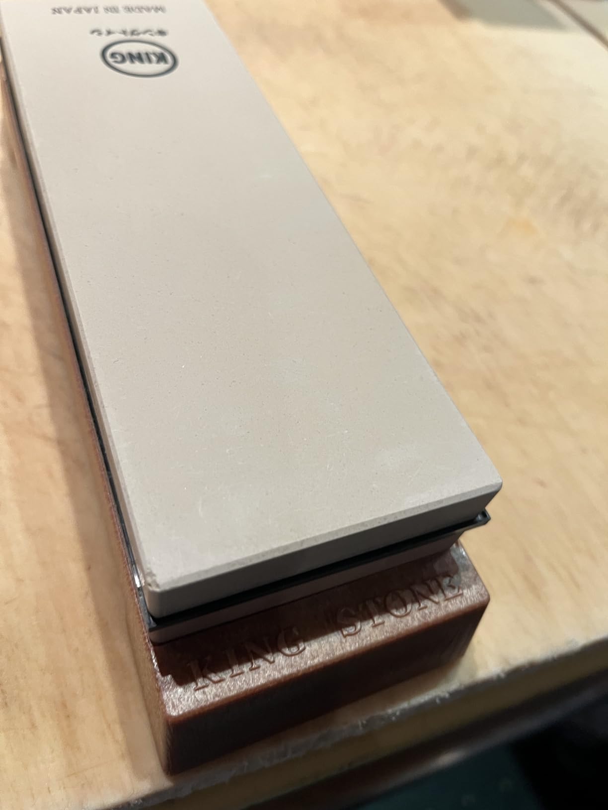 KING Whetstone Starter Set Include 1000/6000 Grit Combination Whetstone made in Japan, Knife Angle Holder, B&B Japan Original Wiping Cloth and Stable Plastic Base customer photo 1