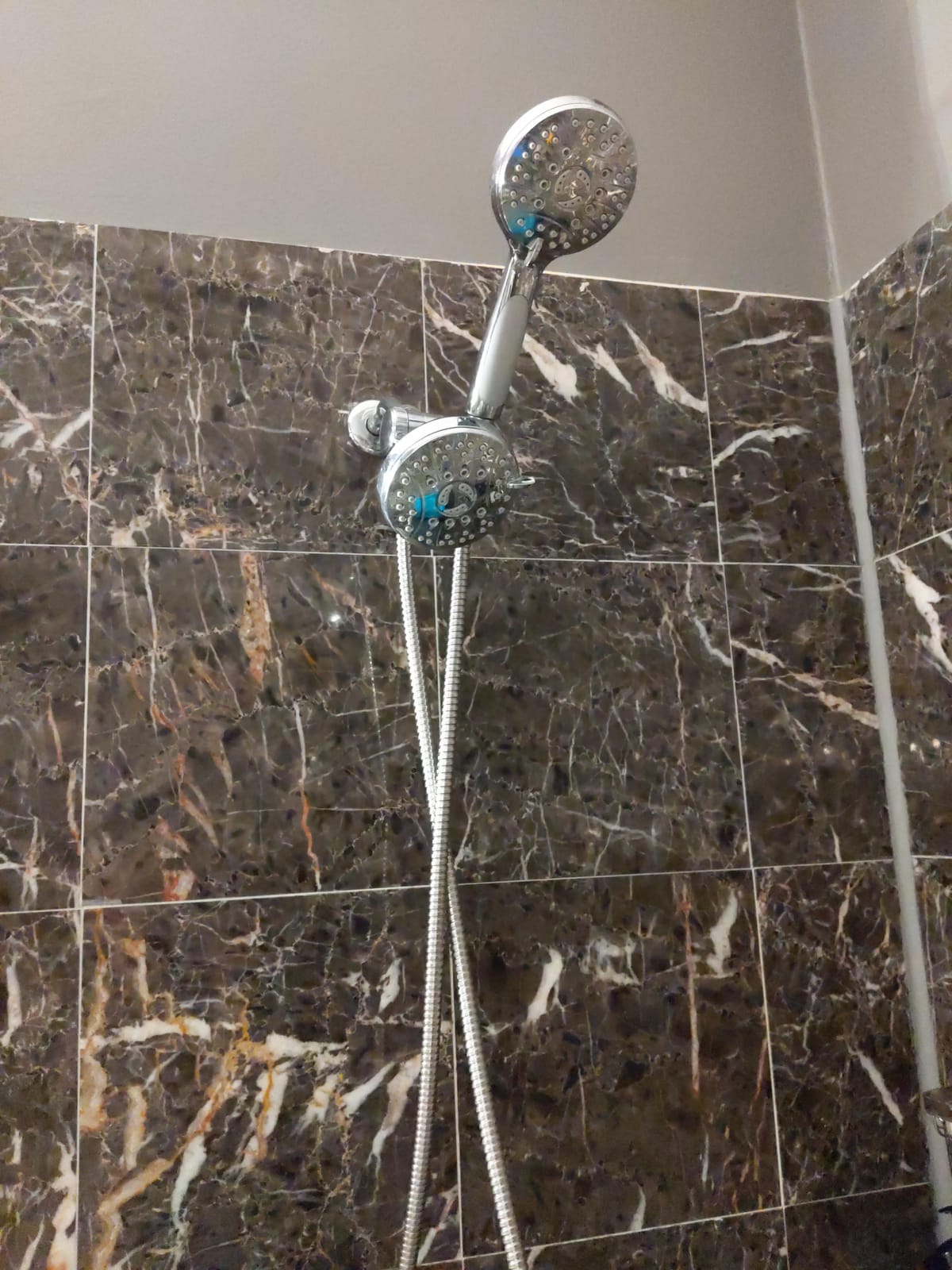 AquaSpa High Pressure 48-mode Luxury 3-way Combo – Dual Rain & Handheld Shower Head – Extra Long 6 Foot Stainless Steel Hose – Anti Slip Grip – All Chrome Finish – Extra Wall Bracket customer photo 2