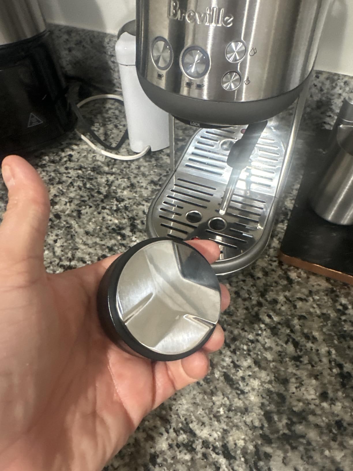 MATOW 53mm Coffee Distributor and Tamper, Dual Head Coffee Leveler Compatible with Breville 54mm Portafilter, Adjustable Depth- Professional Espresso Hand Tampers customer photo 2