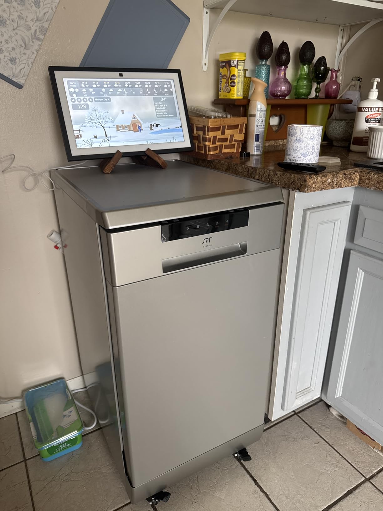 SPT SD-9263SS 18″ Wide Portable Stainless Steel Dishwasher with ENERGY STAR, 6 Wash Programs, 8 Place Settings and Stainless Steel Tub customer photo 2