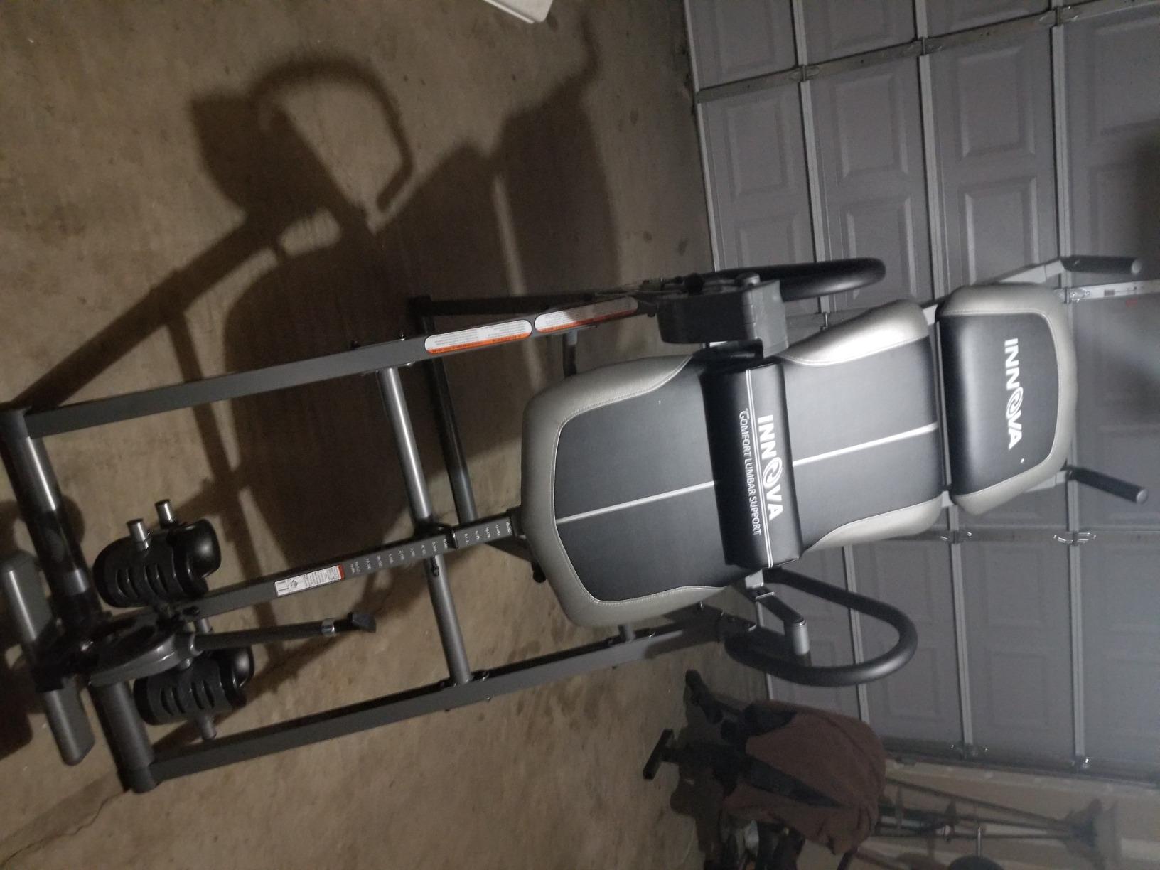 Innova Inversion Table with Stretch Bars for Optimal Slope Inversion and Full Body Stretch customer photo 2