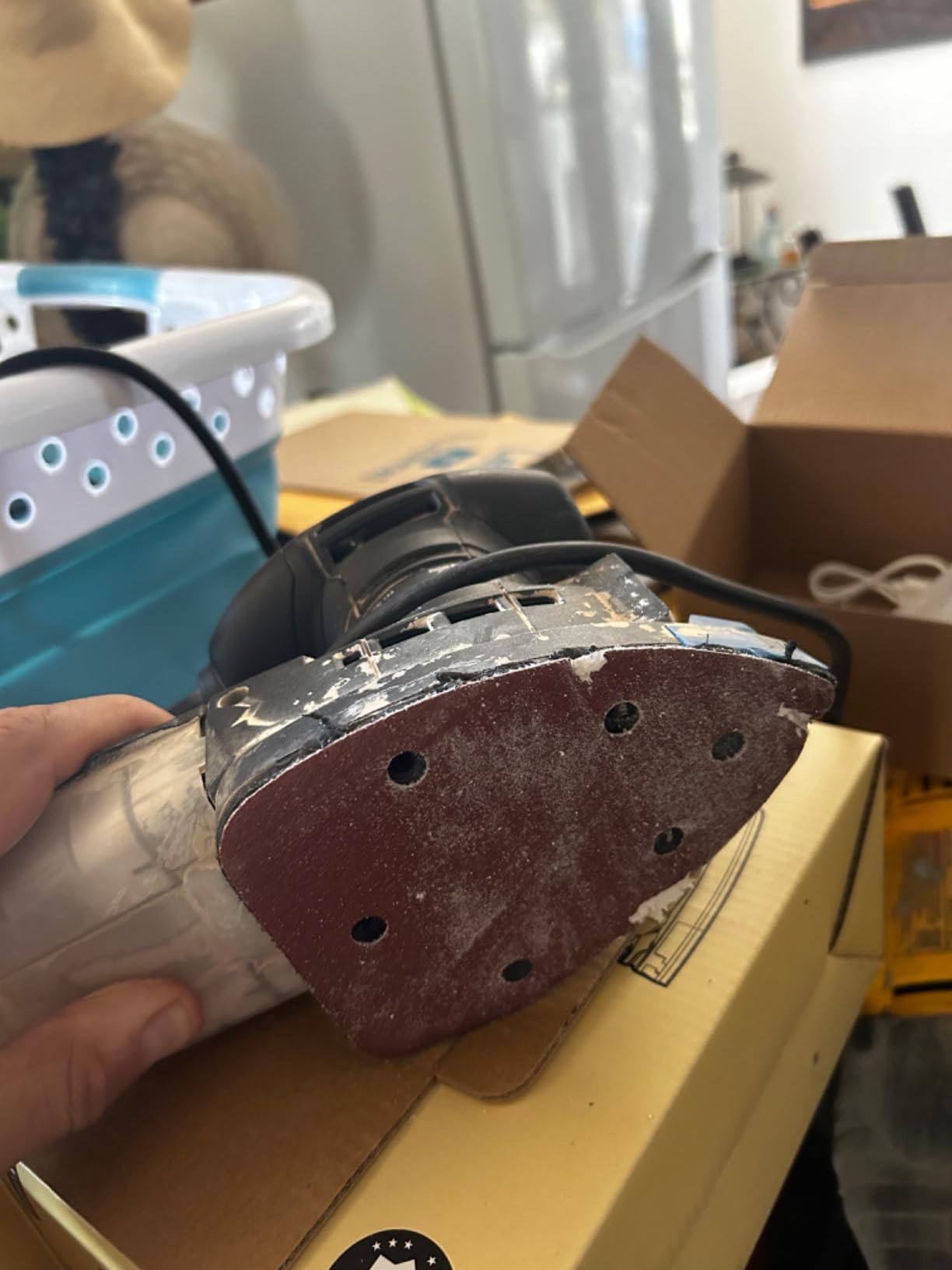 Hammerhead 1.4-Amp Multi-Function Detail Sander with 12pcs Sandpaper, Dust Collection System, and Detail Attachment - HADS014 customer photo 1
