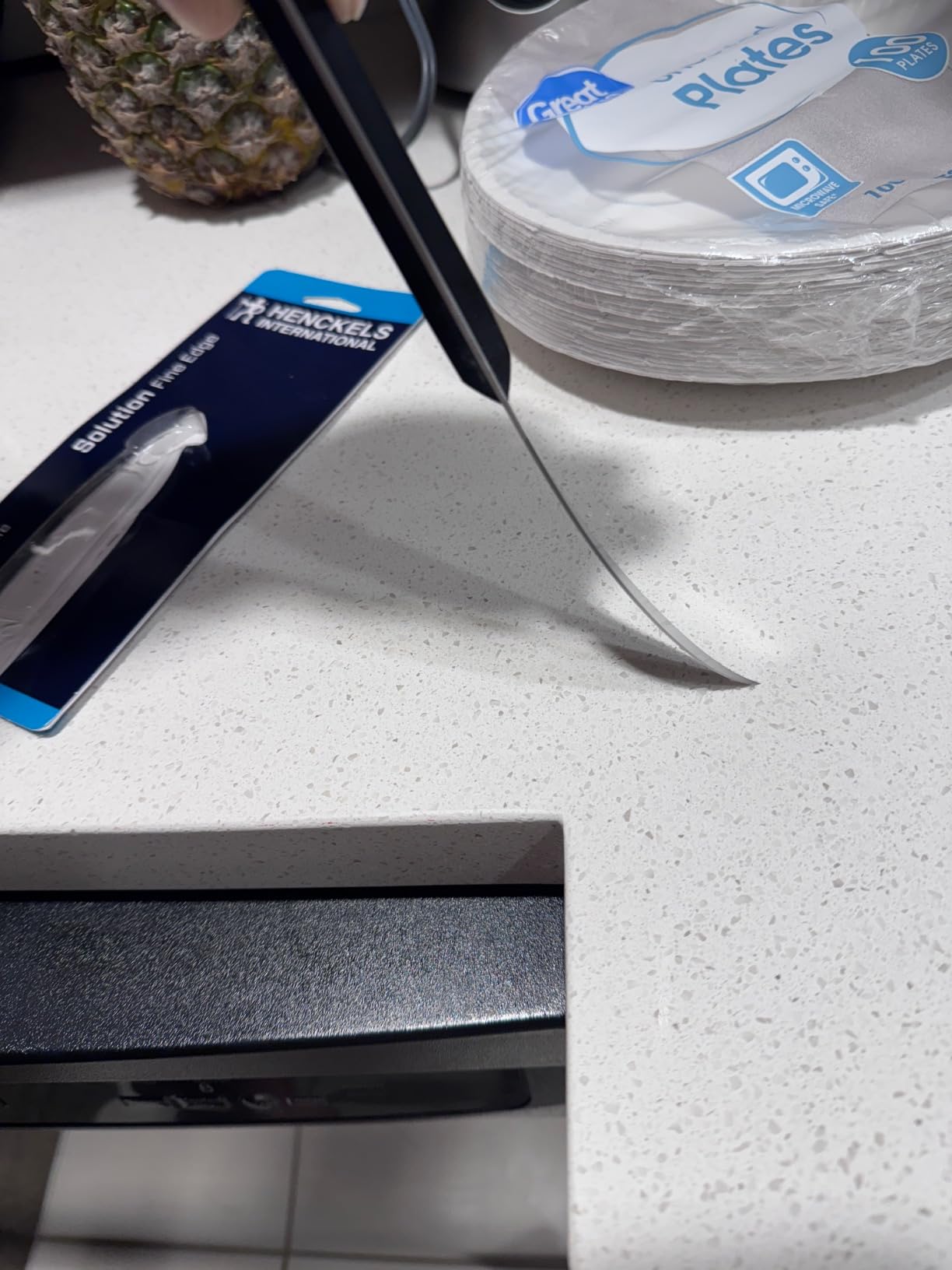 Henckels Solution 4-Inch Paring Knife, Razor-Sharp, German Engineered customer photo 1
